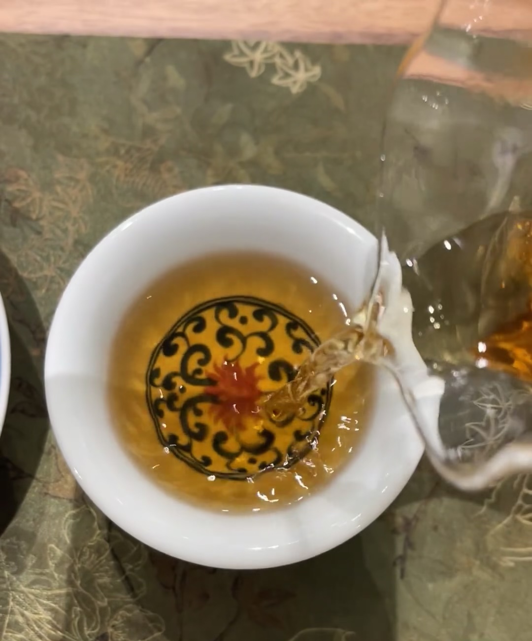 茶叶中的珍品，带给您非凡的味觉享受。每一 配图3