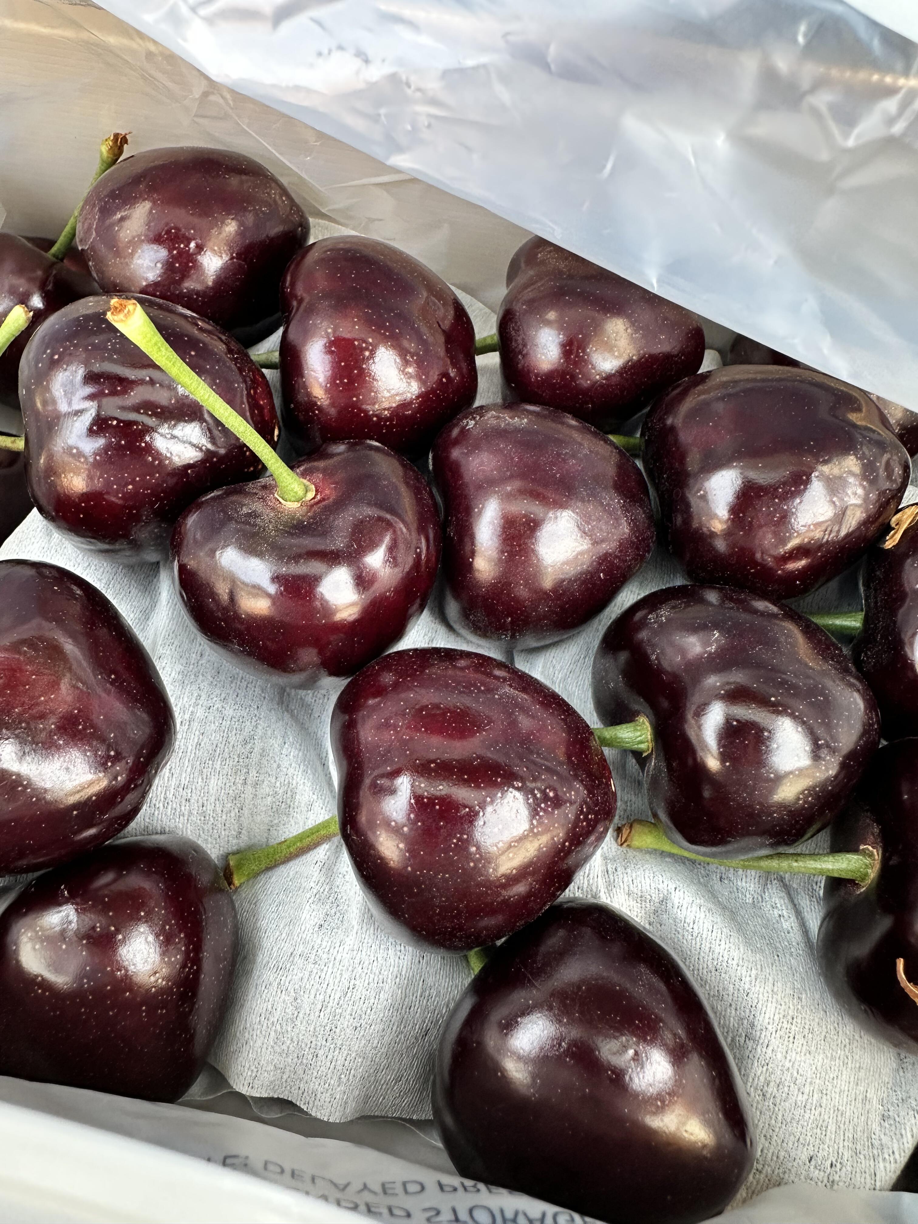 🍒俄八樱桃甜蜜上线！ 颗粒饱满Q弹，一口 配图3