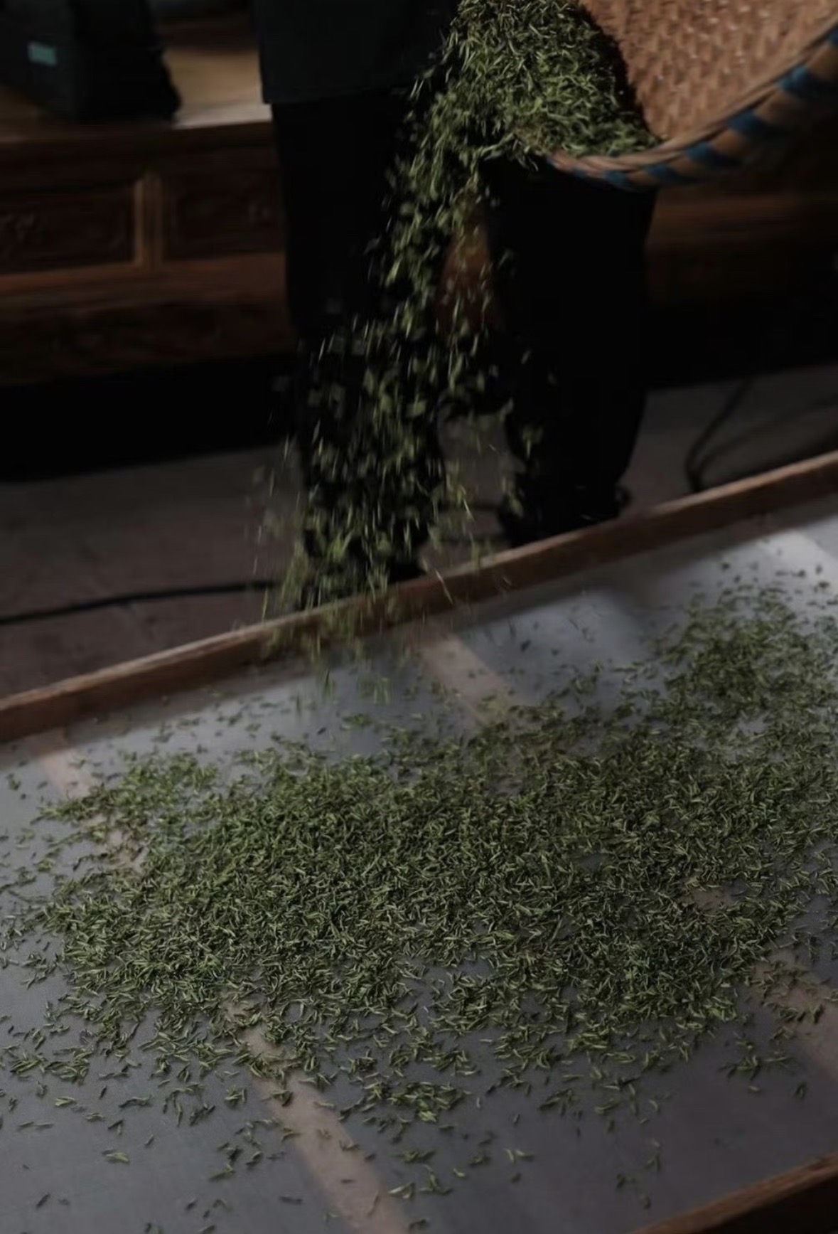 🍵手工黄芽｜核心卖点 ✅早春头采嫩芽，原 配图1