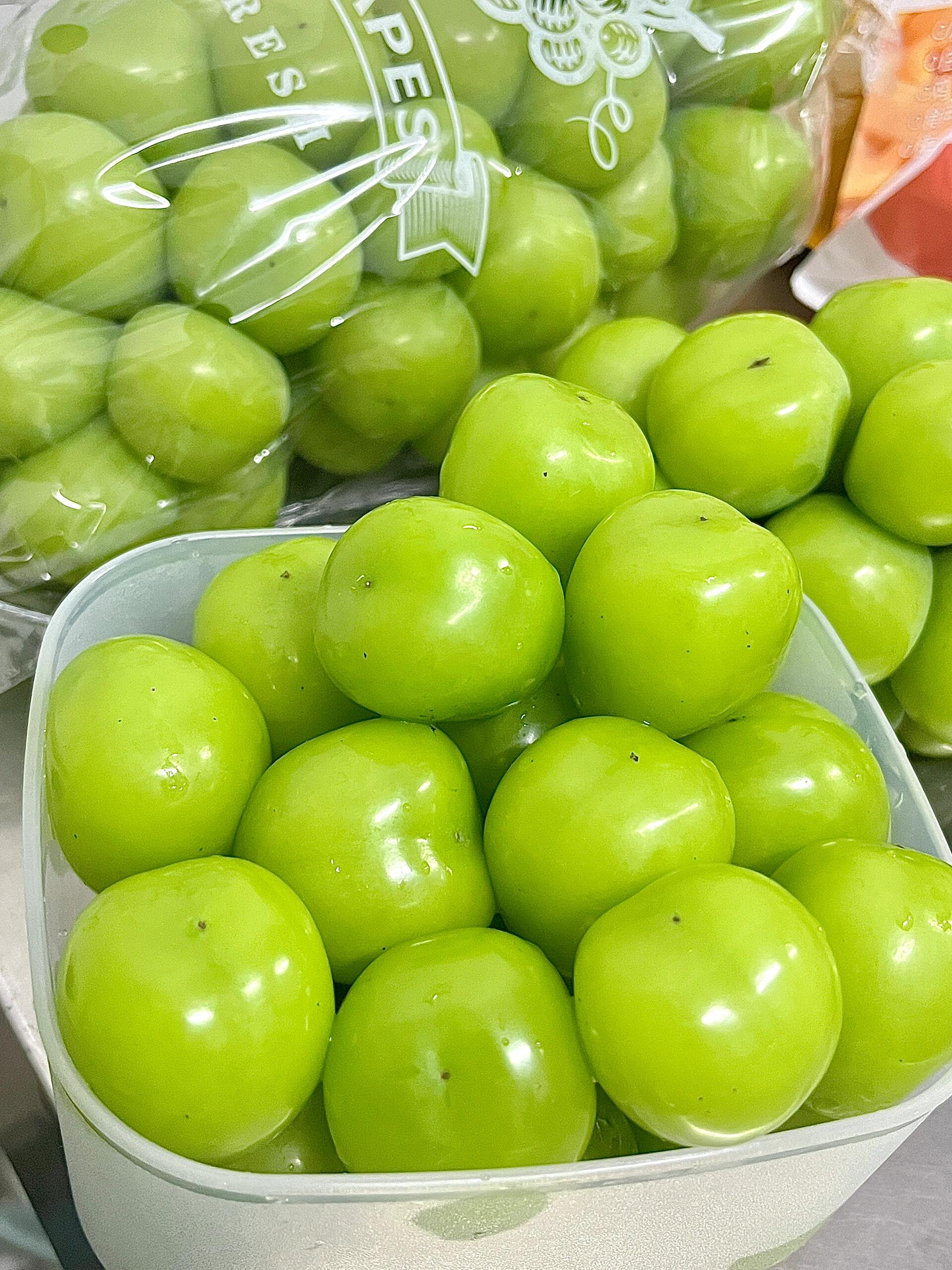 阳光明媚🍇，葡萄轻柔☀️ 天然的甜蜜拿在 配图1