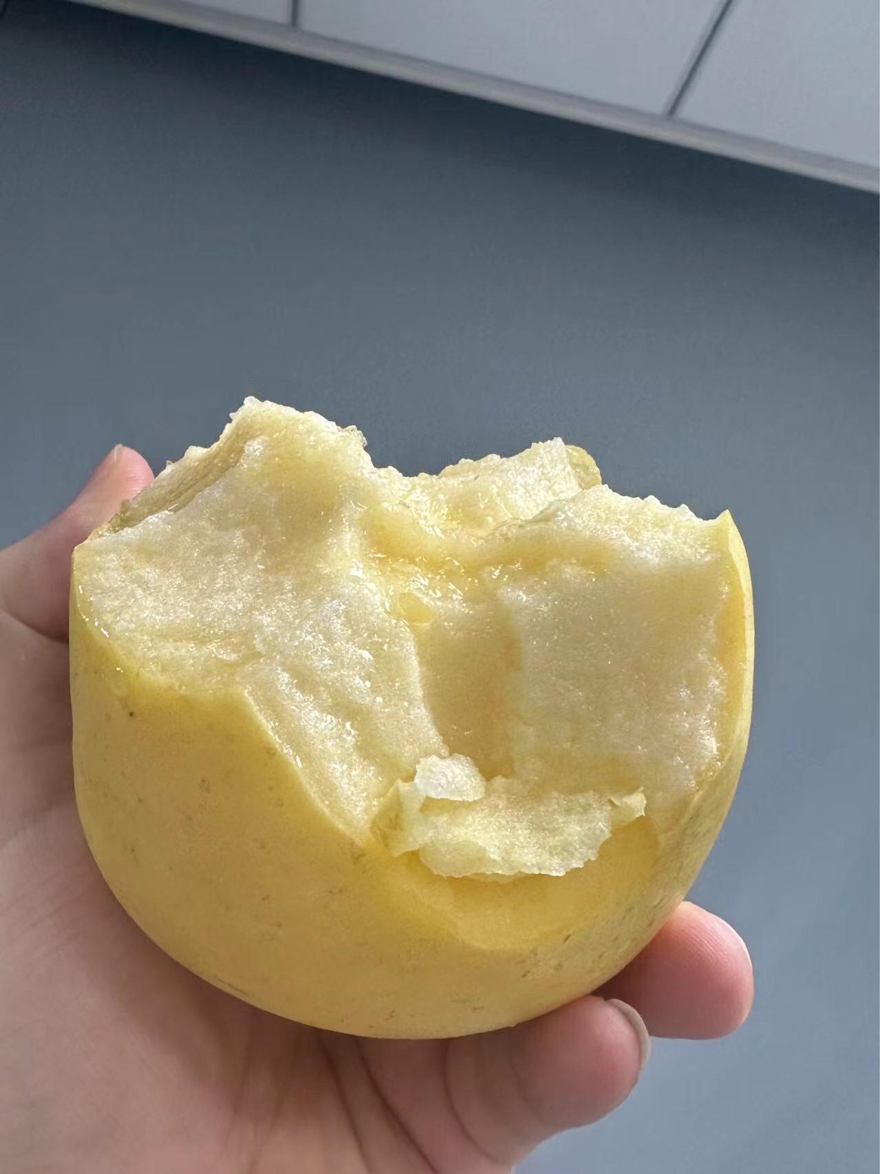 胃口不好的孕妈妈吃这个奶油富士超爽口😋  配图2