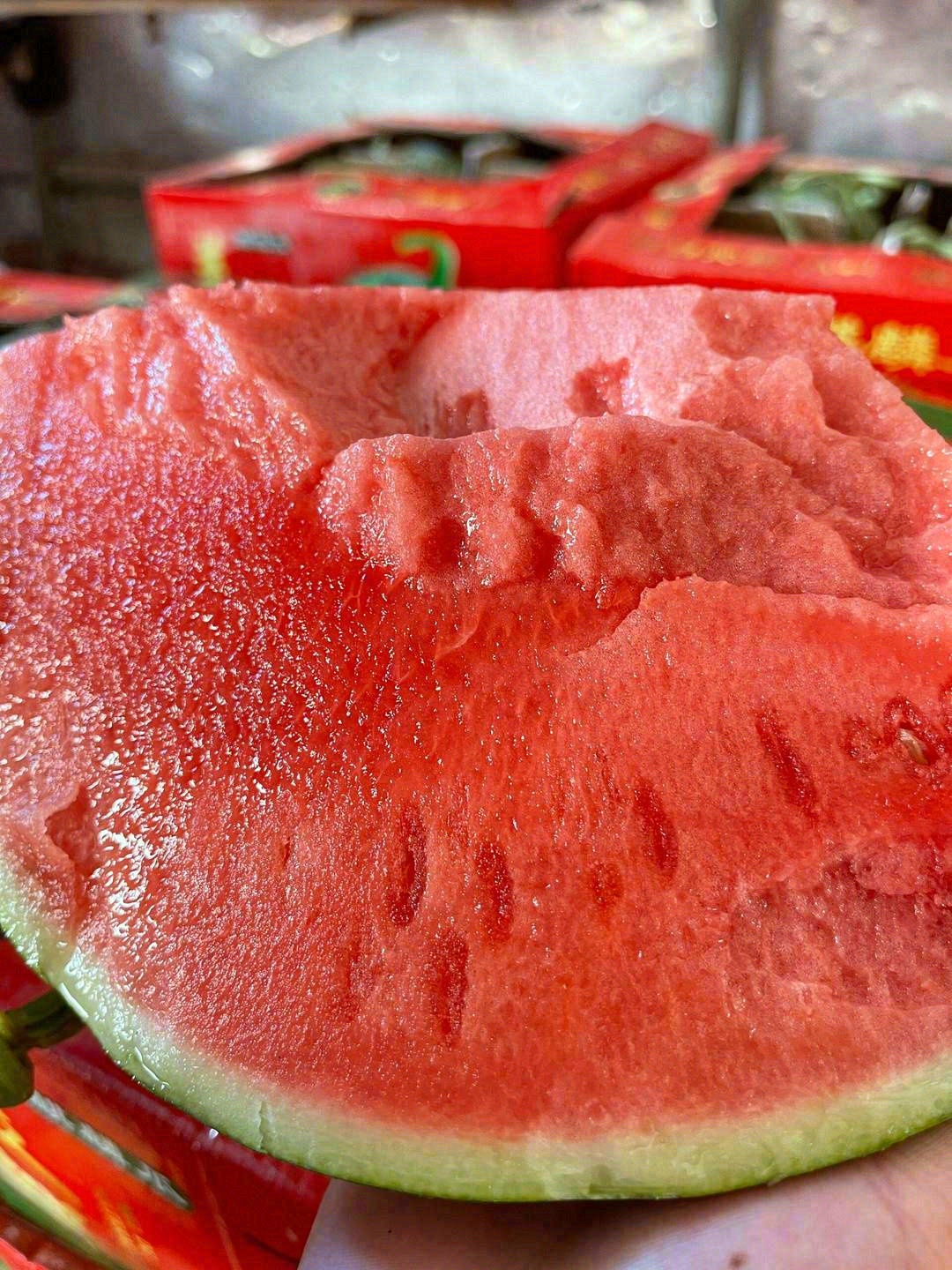 千金难买，好瓜难求😋 麒麟瓜🍉，知你品味 配图1