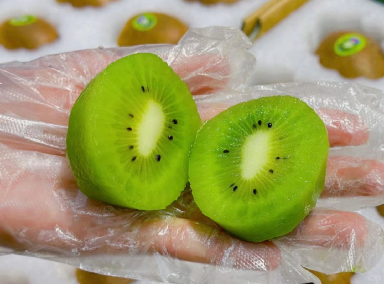 🥝绿心奇异果酸甜超有层次 籽感柔和，果香 配图2