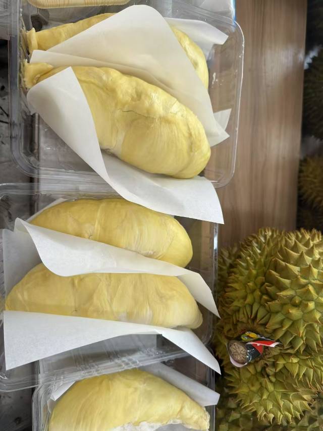 【💕泰国🇹🇭金枕头榴莲】 果肉嫩黄肥厚， 配图3