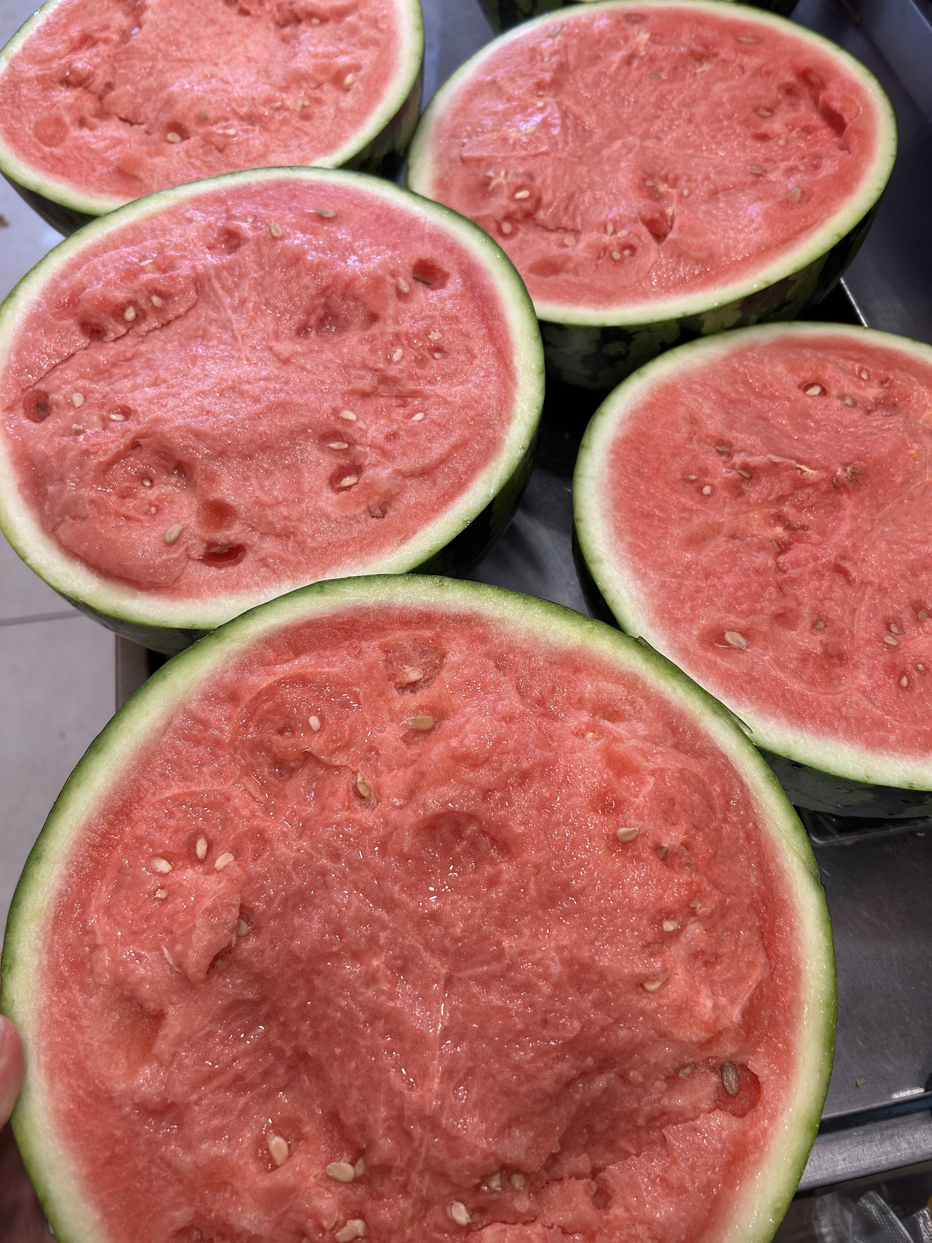 🥰吃点好的，💐心情才好 麒麟西瓜🍉一出现 配图2