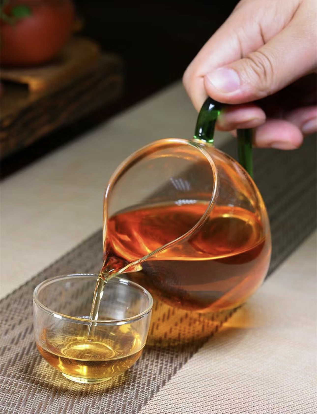茶中寻真味，香里觅知音。优质茶叶，精心烘 配图1