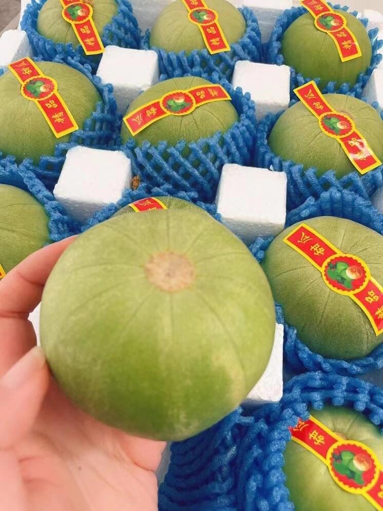 😍超喜欢吃的绿宝石甜瓜✔️ 每次都等不及 配图1
