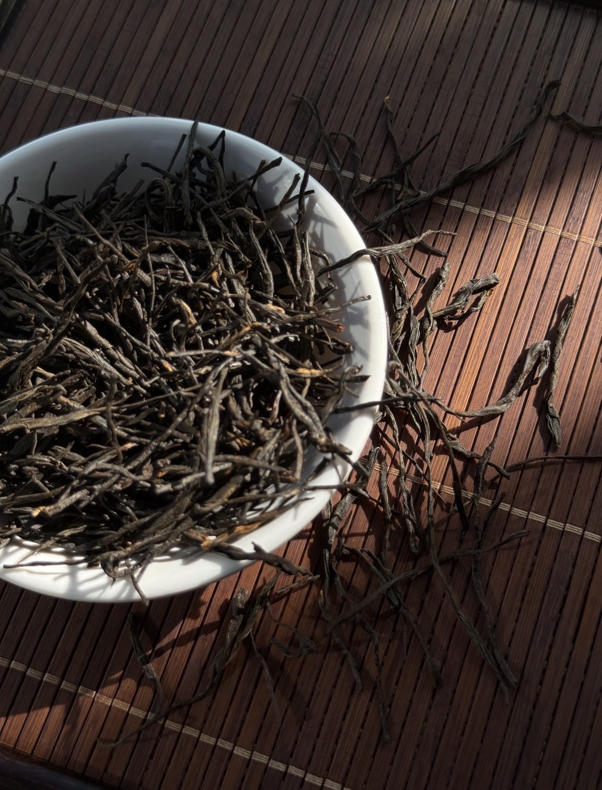 🏮 喜庆春风策马，红运当头。🍵 一杯云南 配图1
