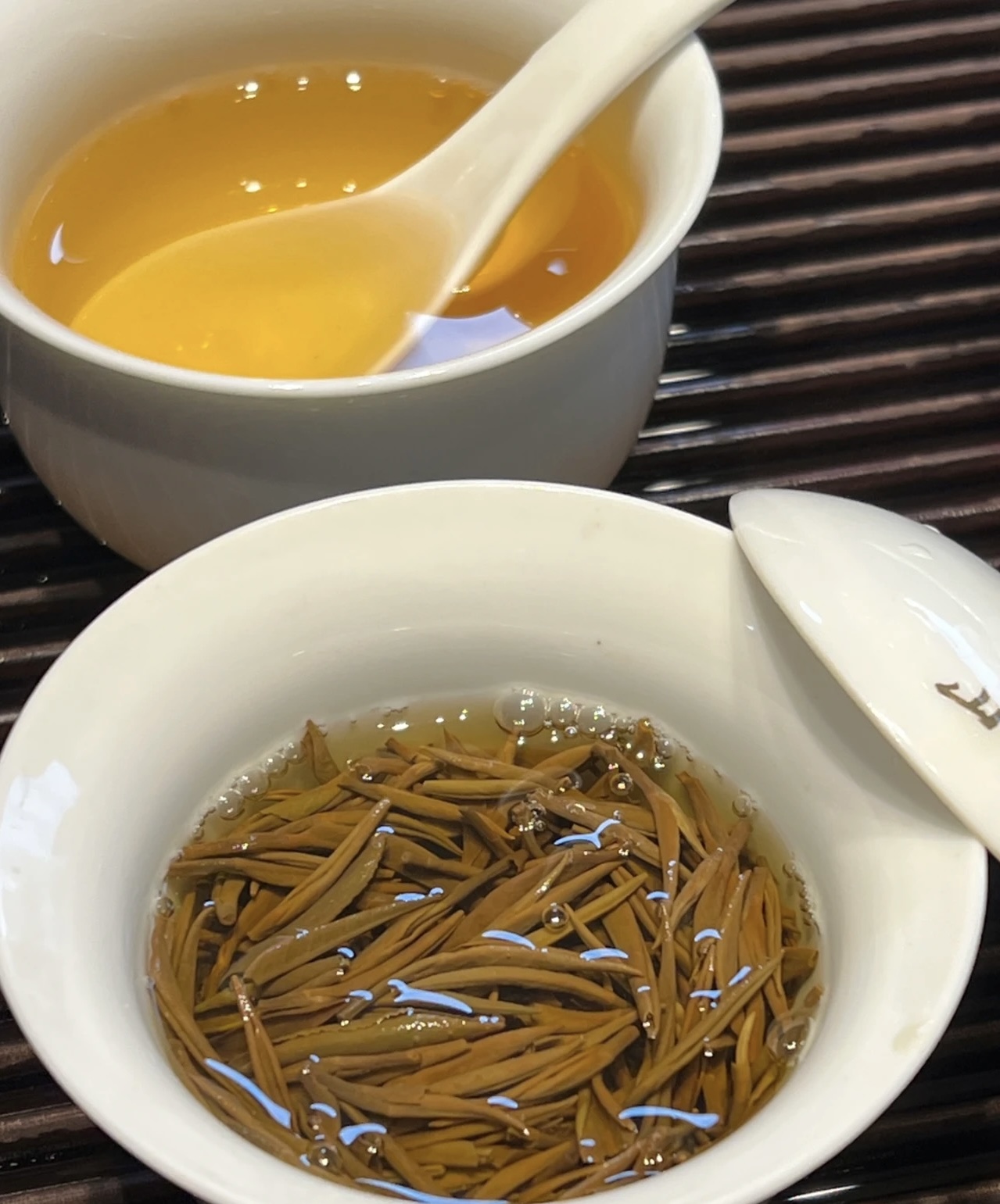 优质茶叶，传统工艺。茶香绕梁，口感顺滑。 配图2