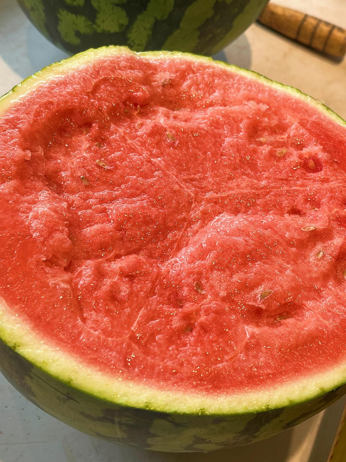 🍉ʜᴀ͟ᴘ͟ᴘ͟ʏ ᴇᴠᴇʀʏᴅᴀʏ̆̈ 配图1