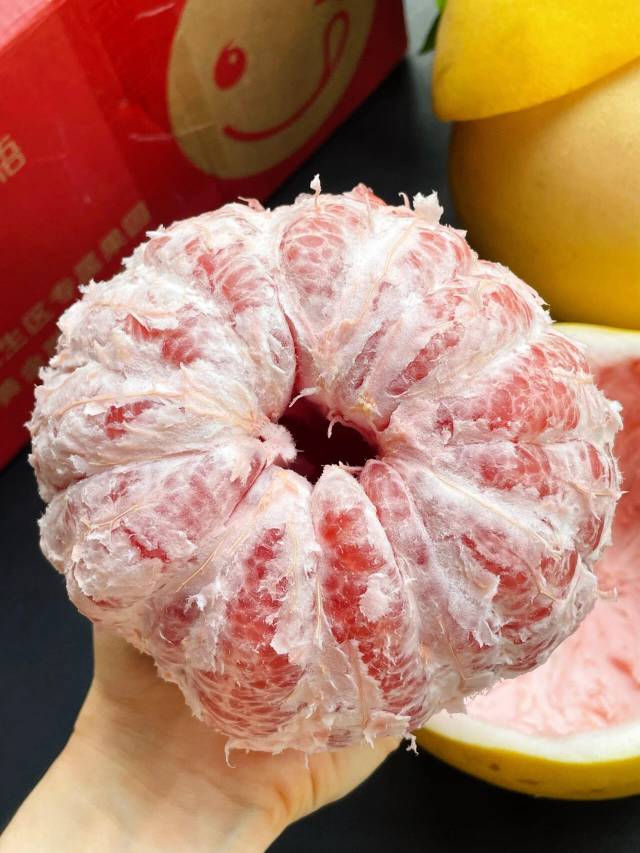 🍊这种“柚惑”才叫让人欲罢不能😍每一粒水 配图3