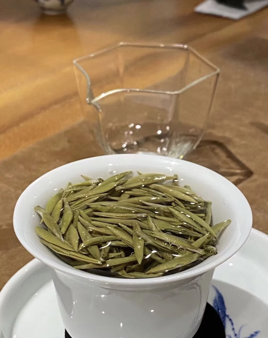白毫银针 毫香甜香馥郁 茶汤鲜爽甘甜 物 配图2