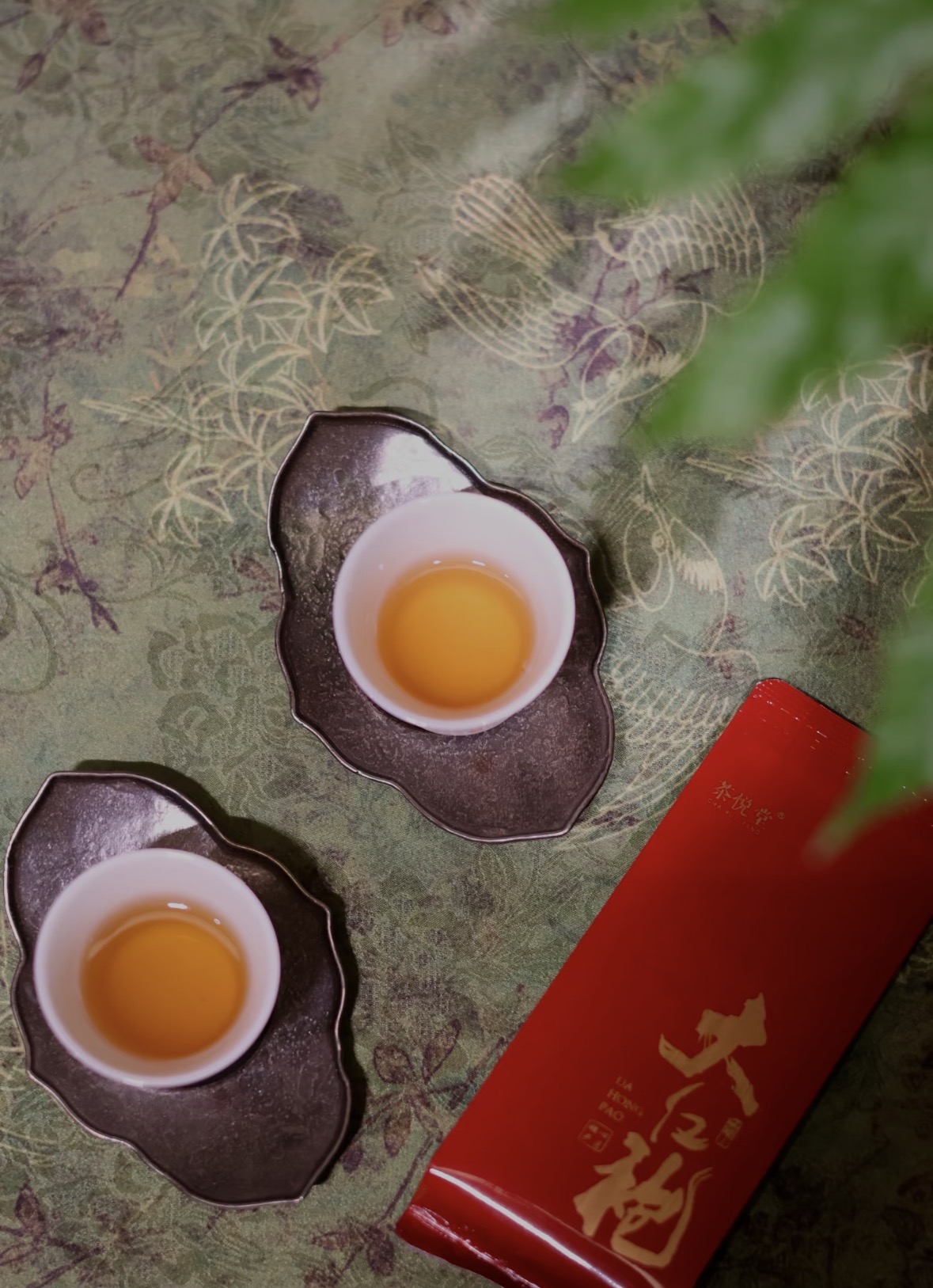 春日饮茶，首选岩韵。 大红袍的沉稳醇厚， 配图3