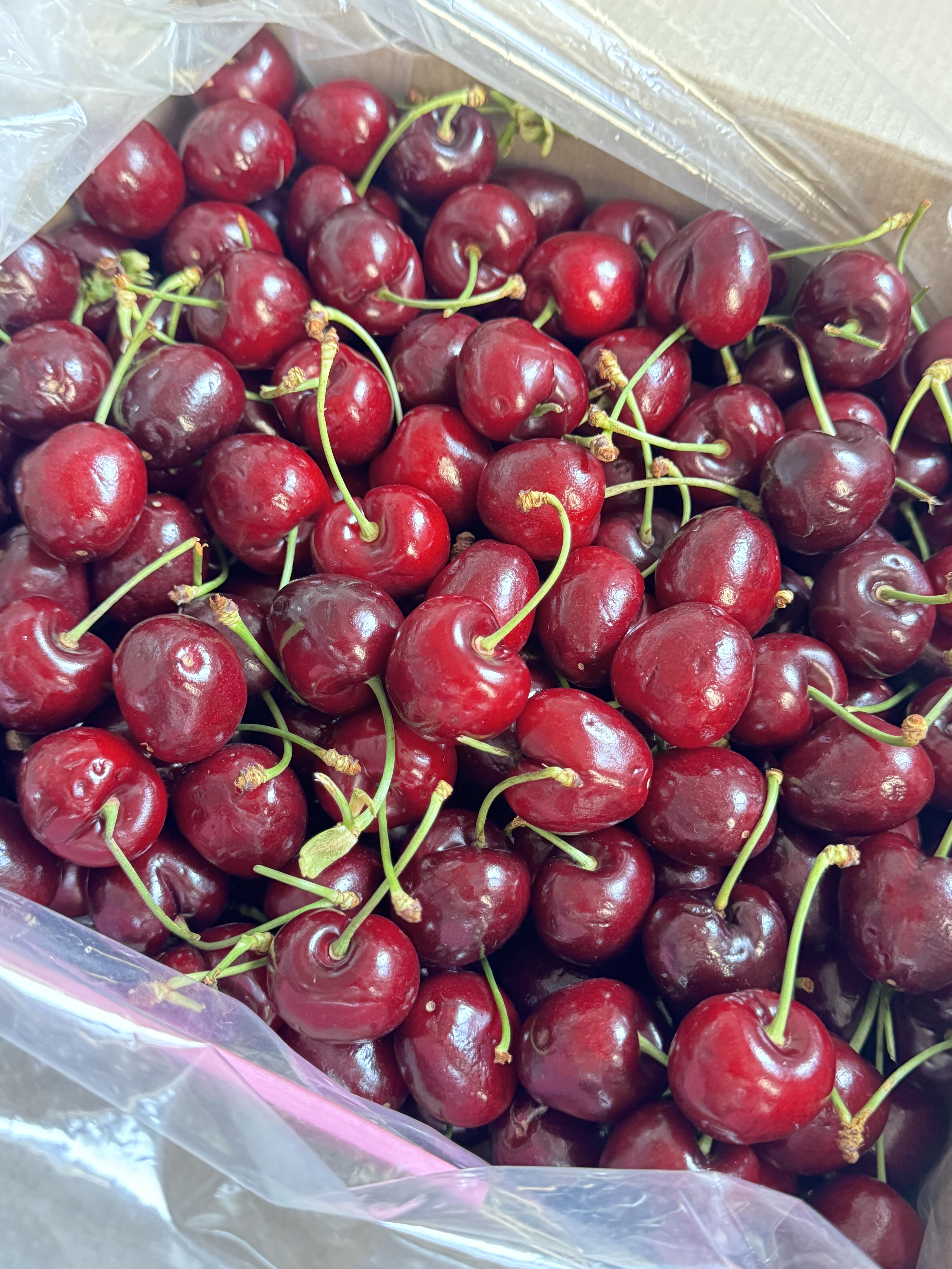 一整颗塞进嘴里🍒🍒，汁水万箭齐发🏊 进攻 配图3
