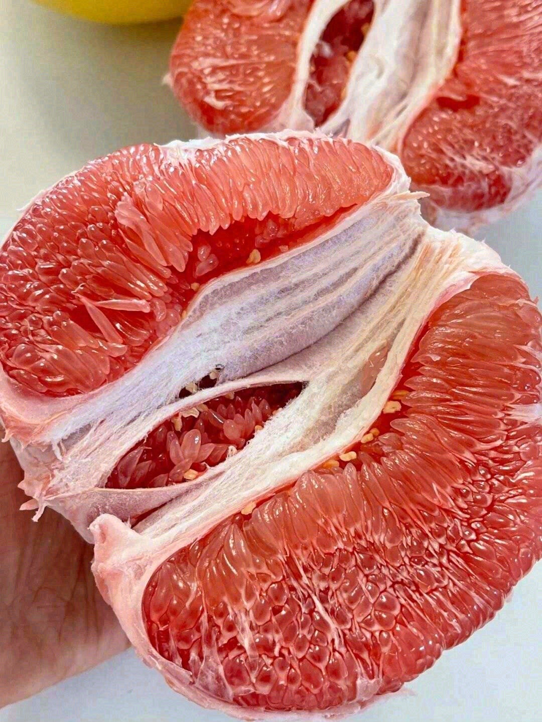 扣人心弦的红心“柚惑”🥰 一枚柚子🍊，满 配图3