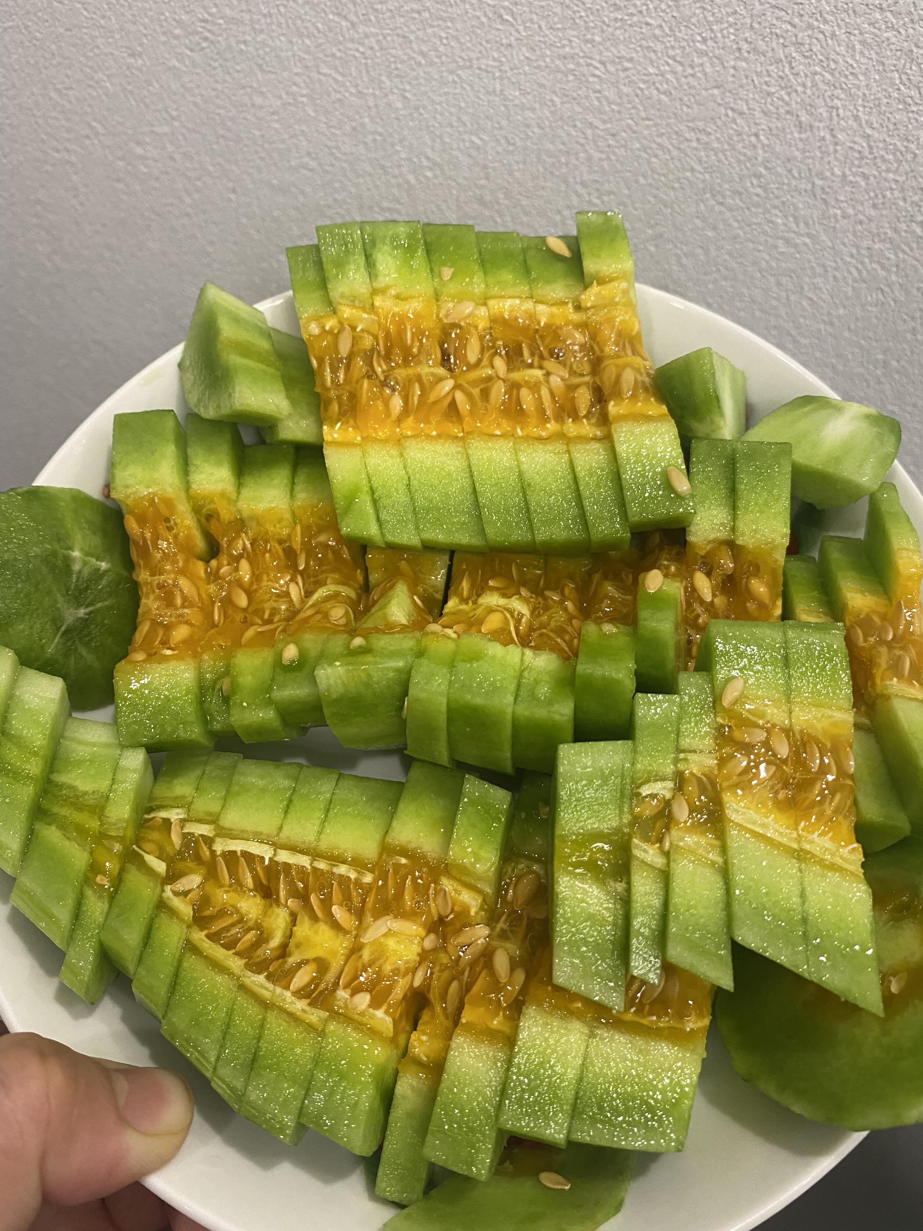 羊角蜜入口有多脆呢❓ 不夸张说：牙齿轻轻 配图2