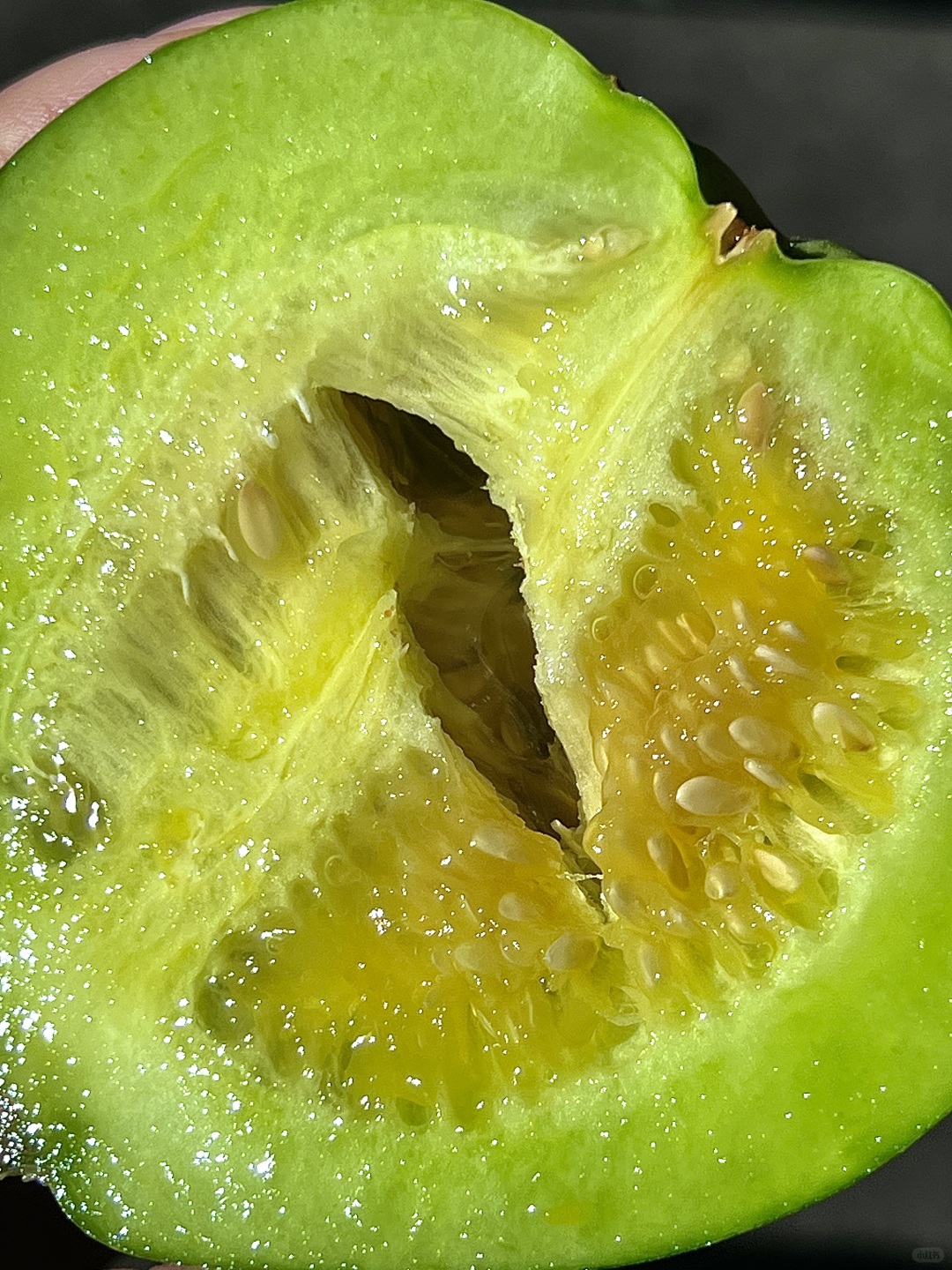 🍈绿宝甜瓜果香炸裂 果肉清脆微甜，水感太 配图2