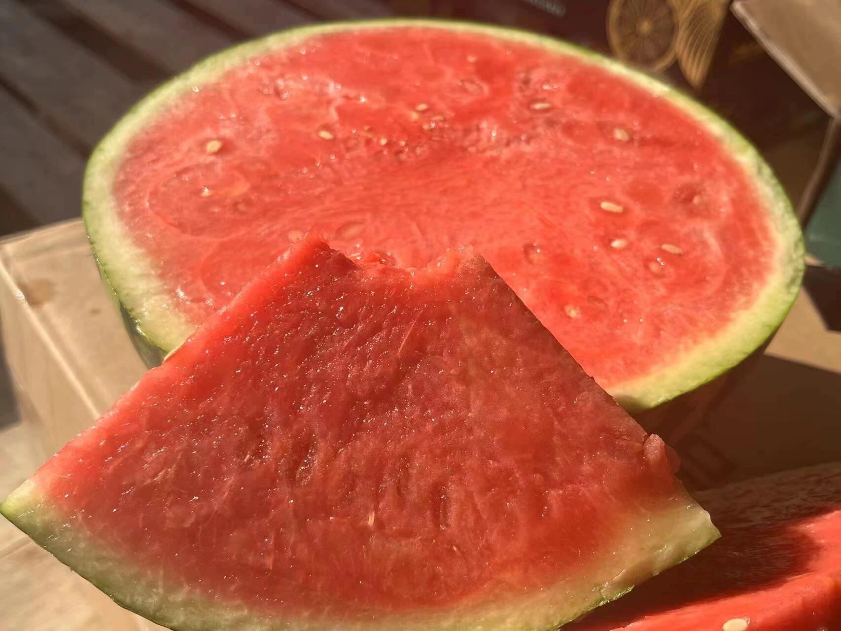 春春麒麟瓜🍉上新 手指弹瓜🍉，个个咚咚回 配图1