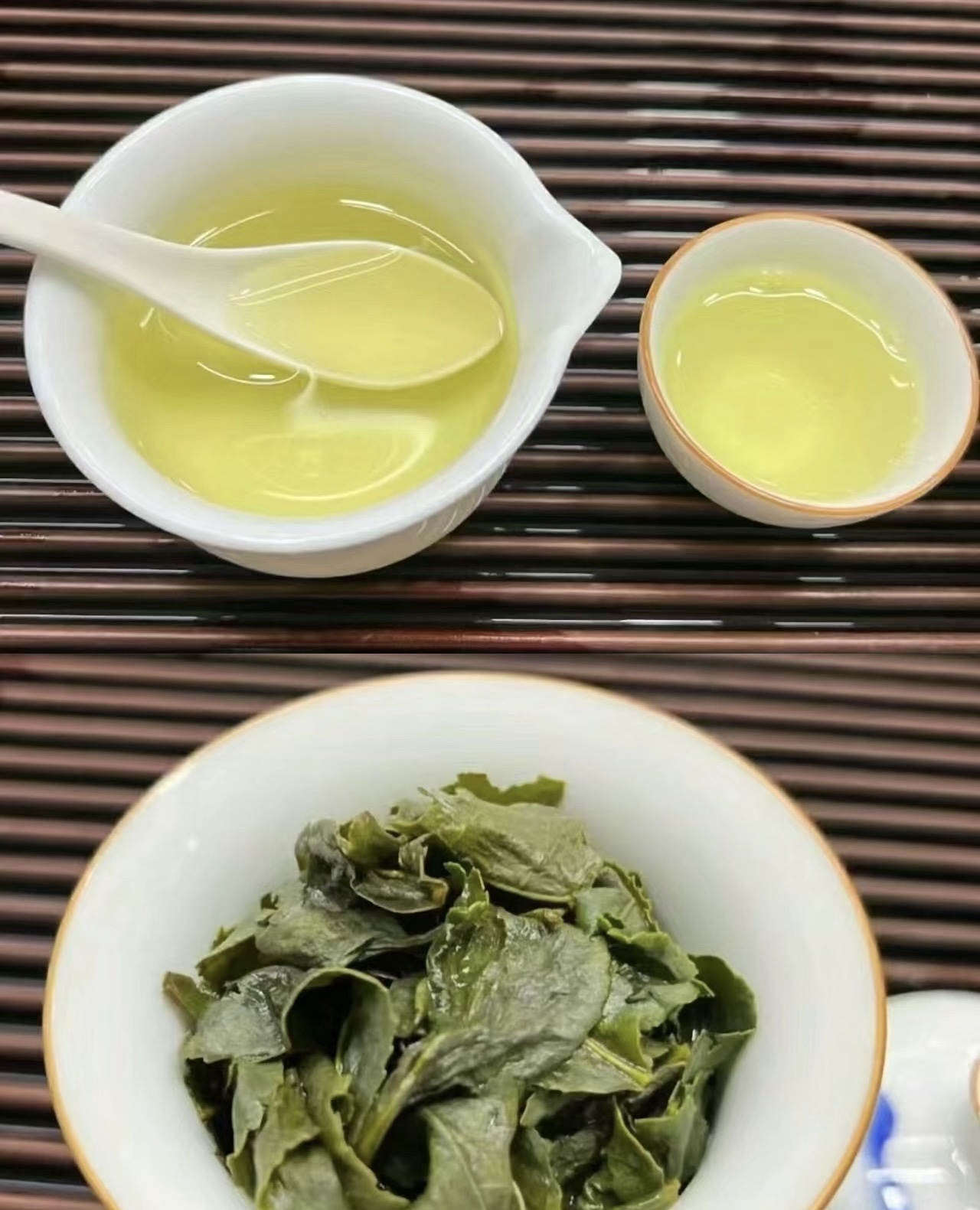 铁观音不仅有绿茶的鲜浓还带有红茶的甜醇， 配图3