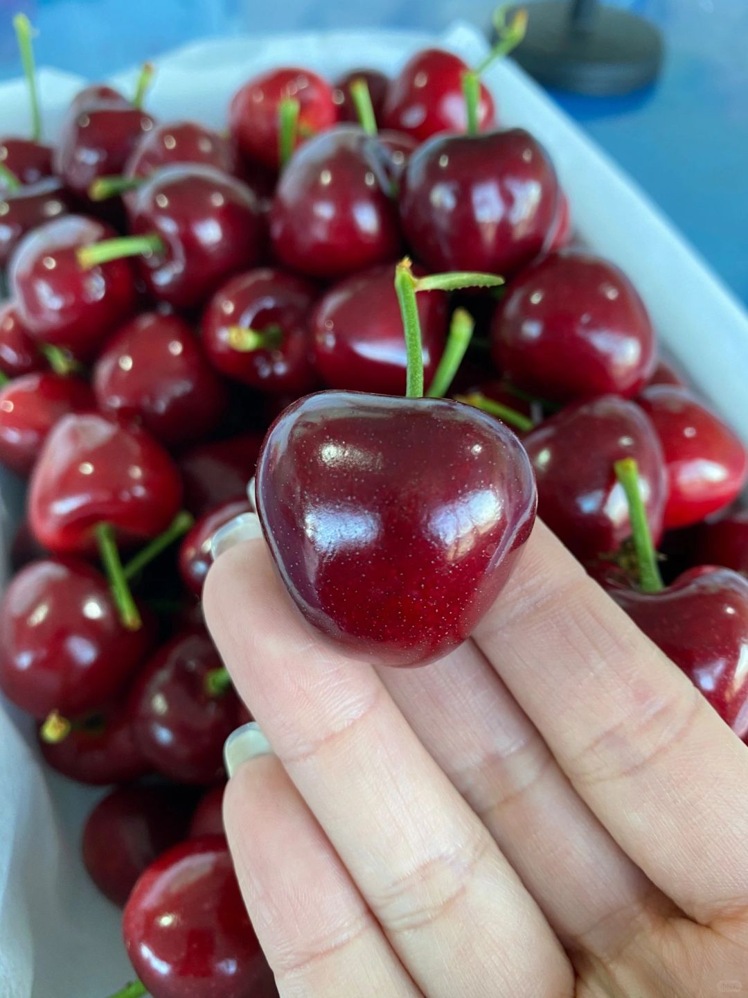🍒国产大樱桃甜得像糖浆～ 颗颗饱满爆汁， 配图3