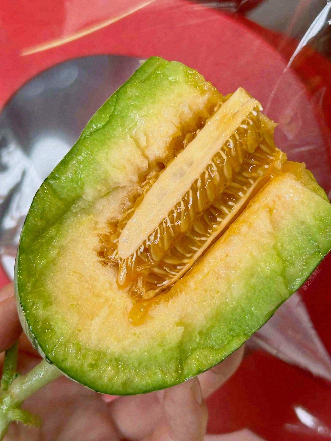 新鲜水果，是日常标配🍍🍇 果香四溢，每一 配图1