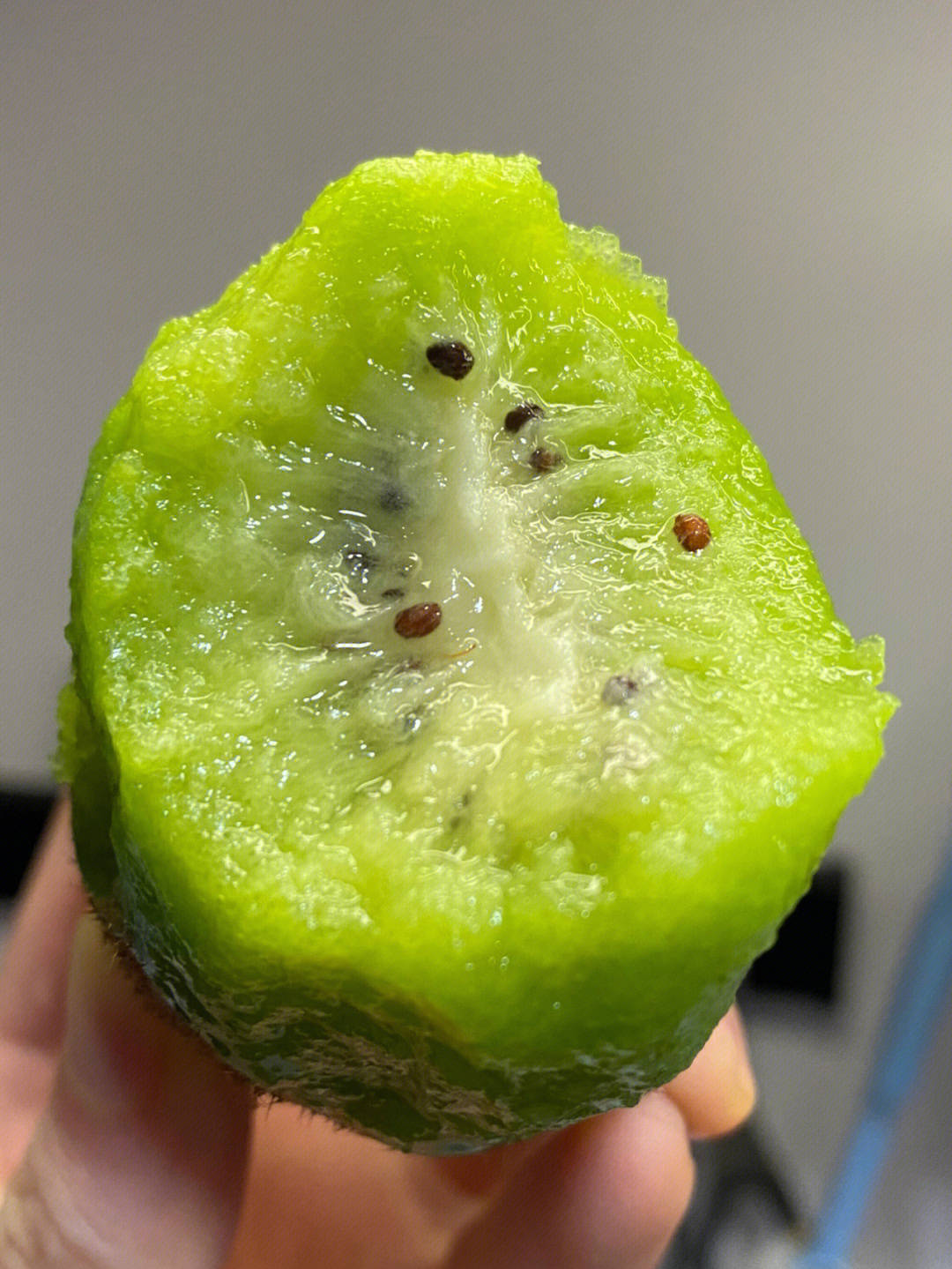 🥝它皮薄汁多，入口丝滑➰醇厚香甜，伴有淡 配图2