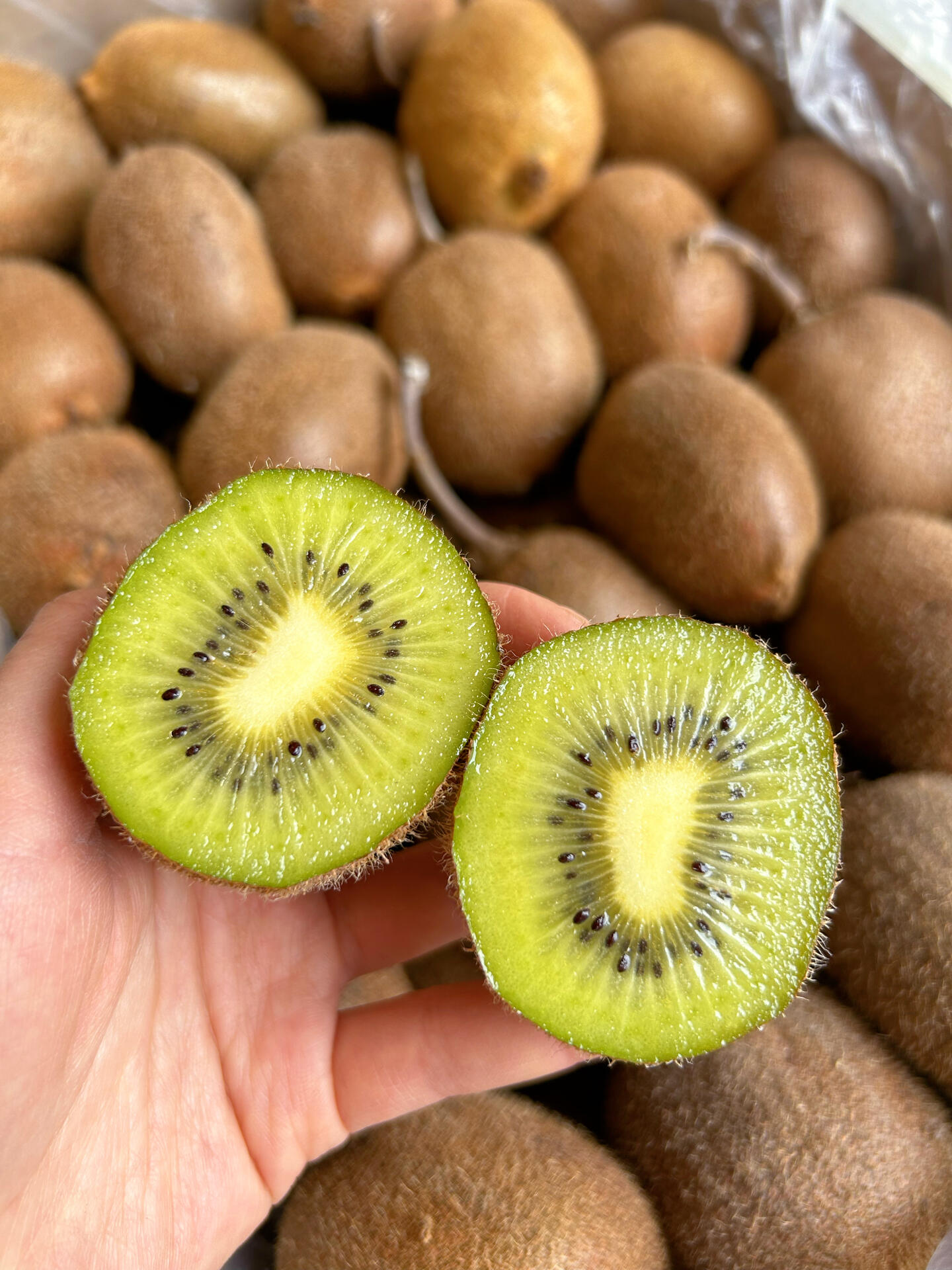 ✅今日份投喂日常 翠香猕猴桃🥝，从舌尖甜 配图2