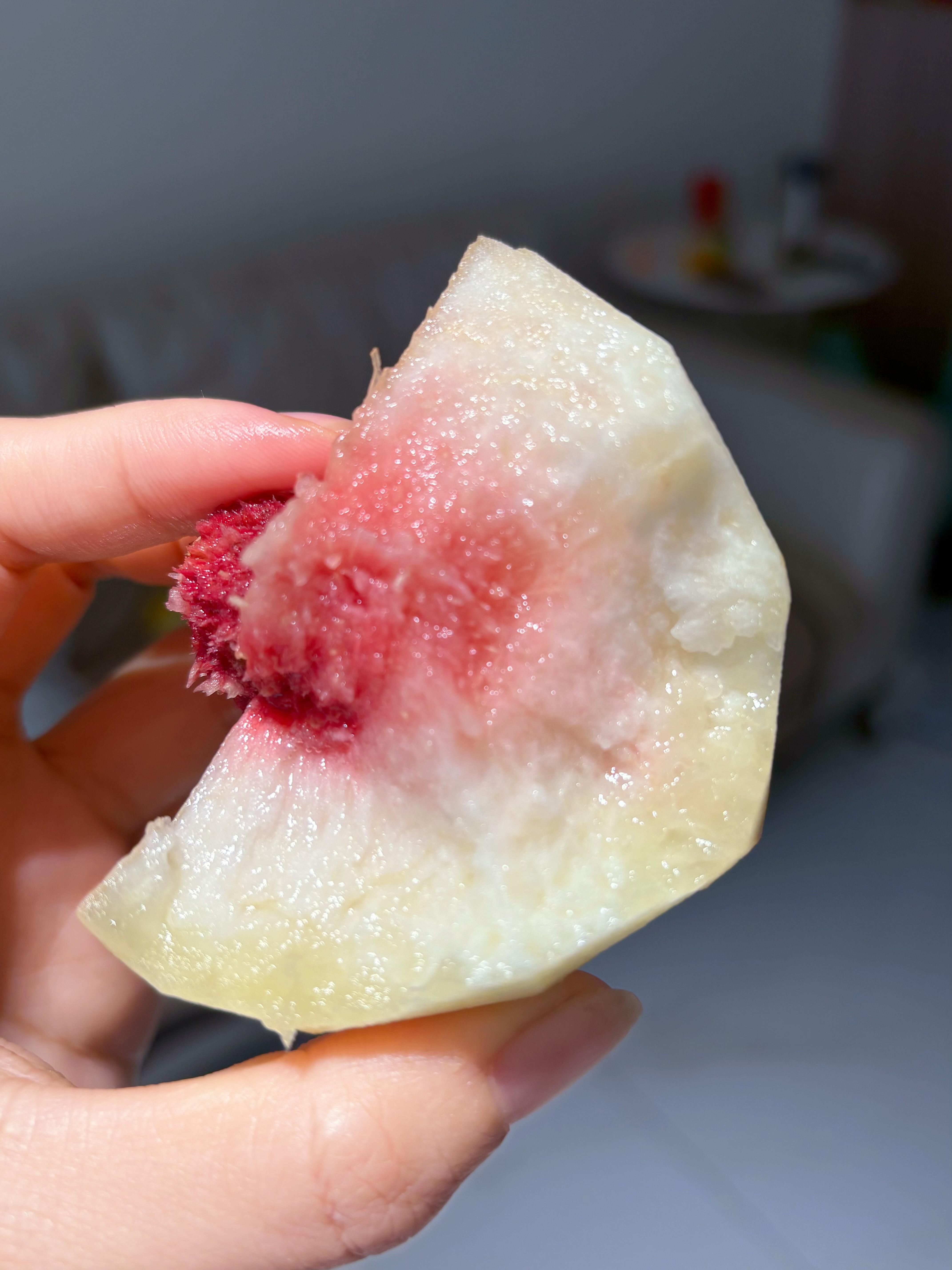 白玉冬桃🍑期盼已久的白玉冬桃🍑它来啦！  配图1