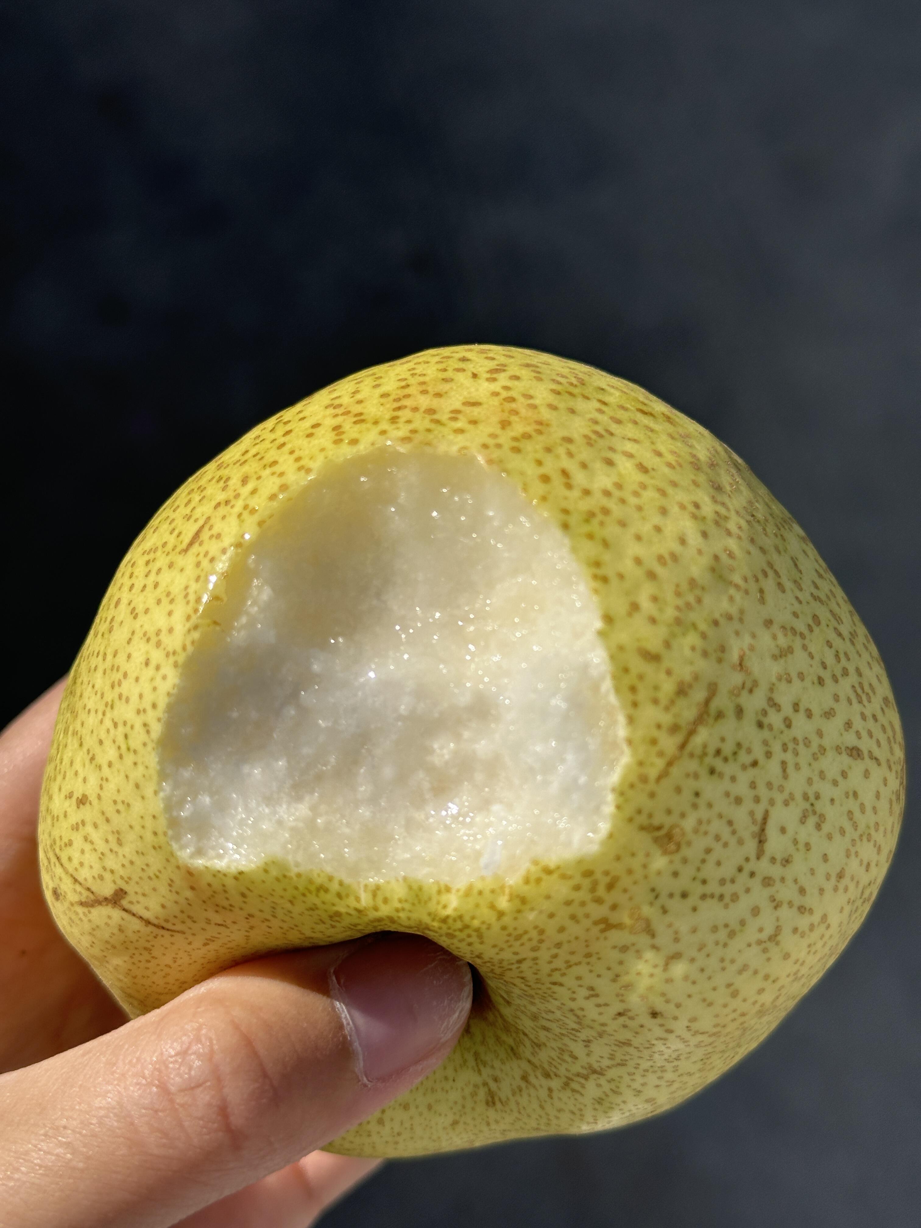 🍐砀山酥梨脆甜多汁！ 果肉清脆细嫩，汁水 配图1