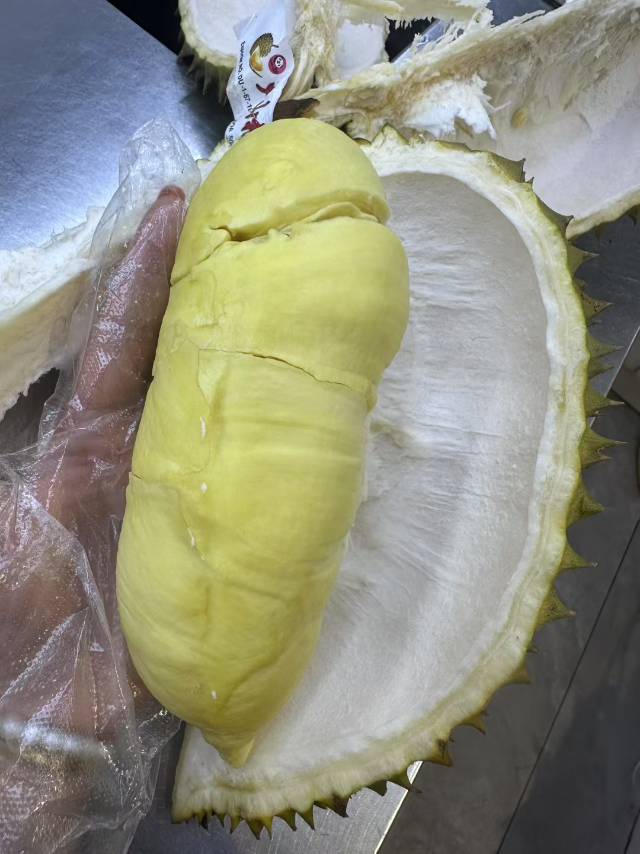 😎A级金枕榴莲🎉👑果壳小、果肉多，吃起来 配图2