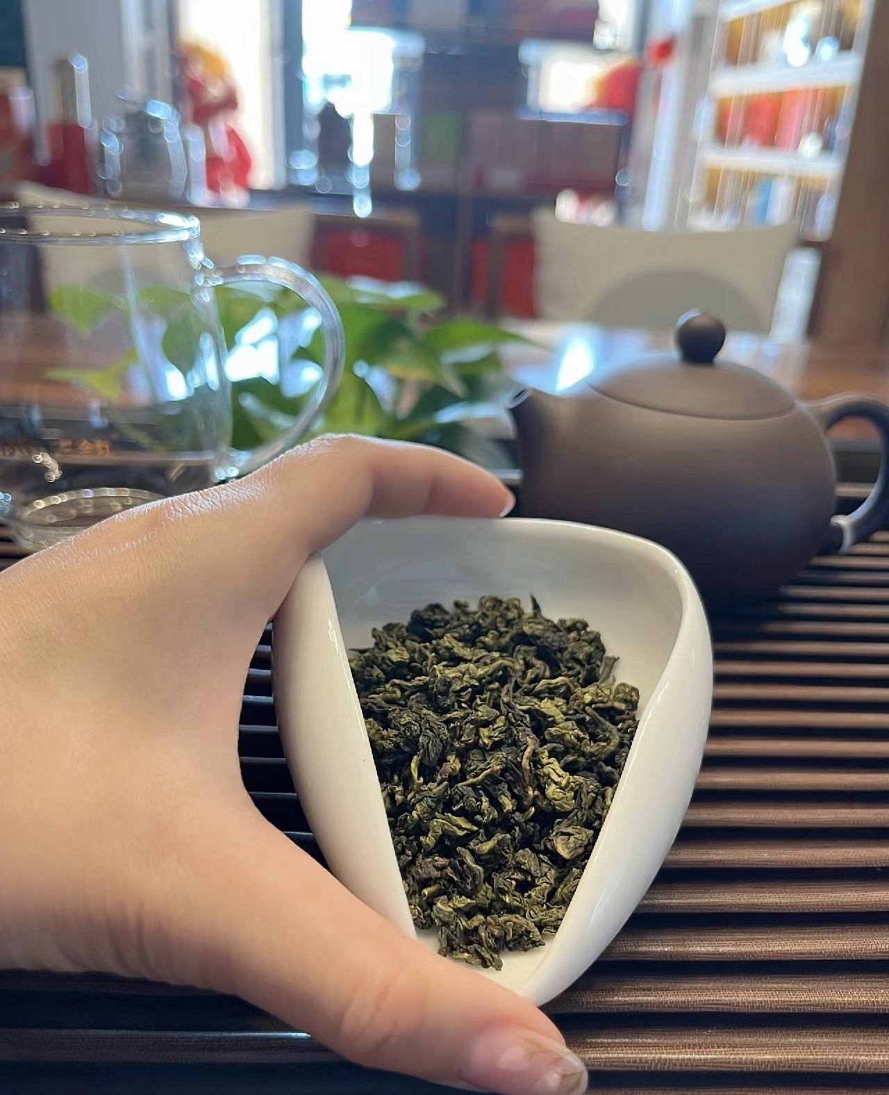 铁观音不仅有绿茶的鲜浓还带有红茶的甜醇， 配图2