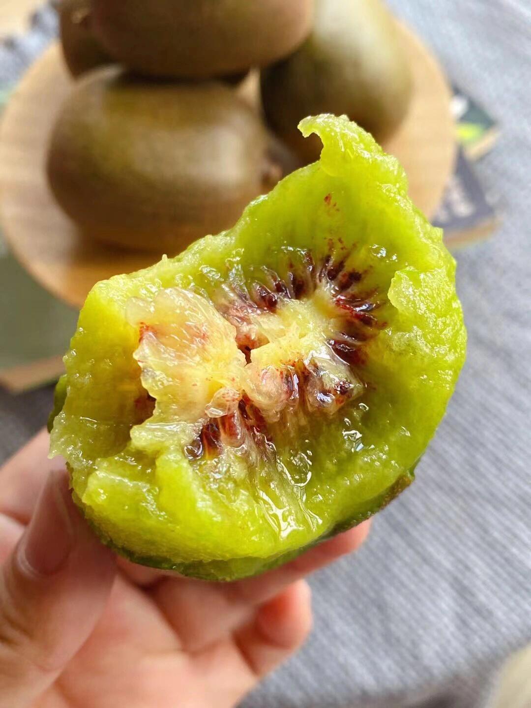 🥝 红心奇异果颜值高！ 切开红心超惊艳❤ 配图1