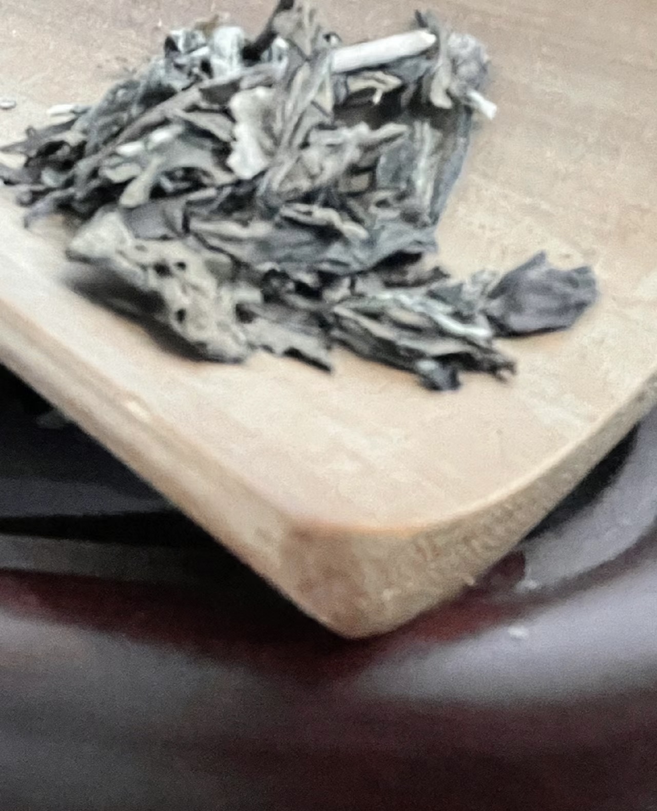 寿眉茶…三伏天喝什么茶，一壶老白茶消暑祛 配图2