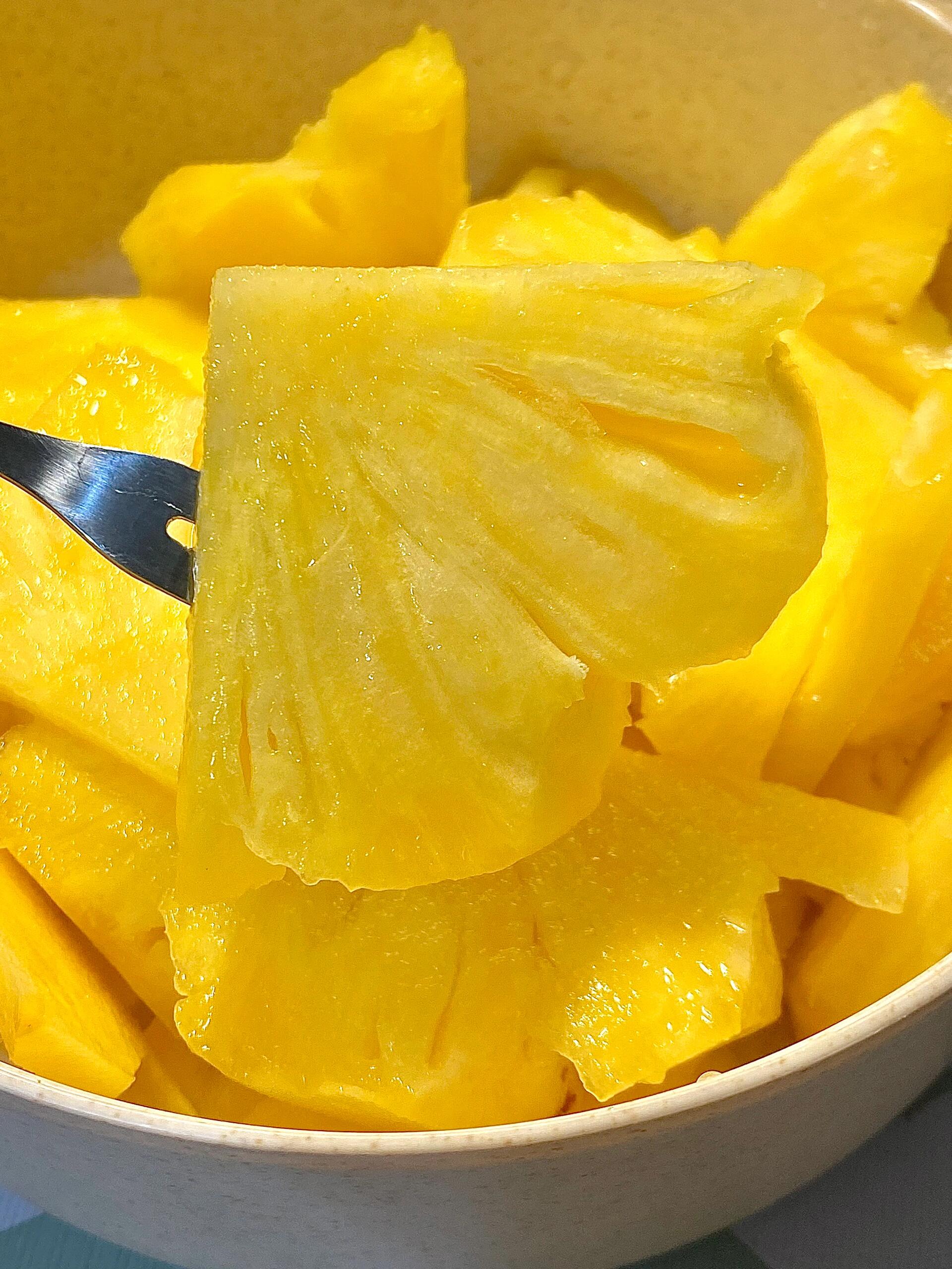不爱吃菠萝的人，爱上了凤梨😏没有凤梨的夏 配图1