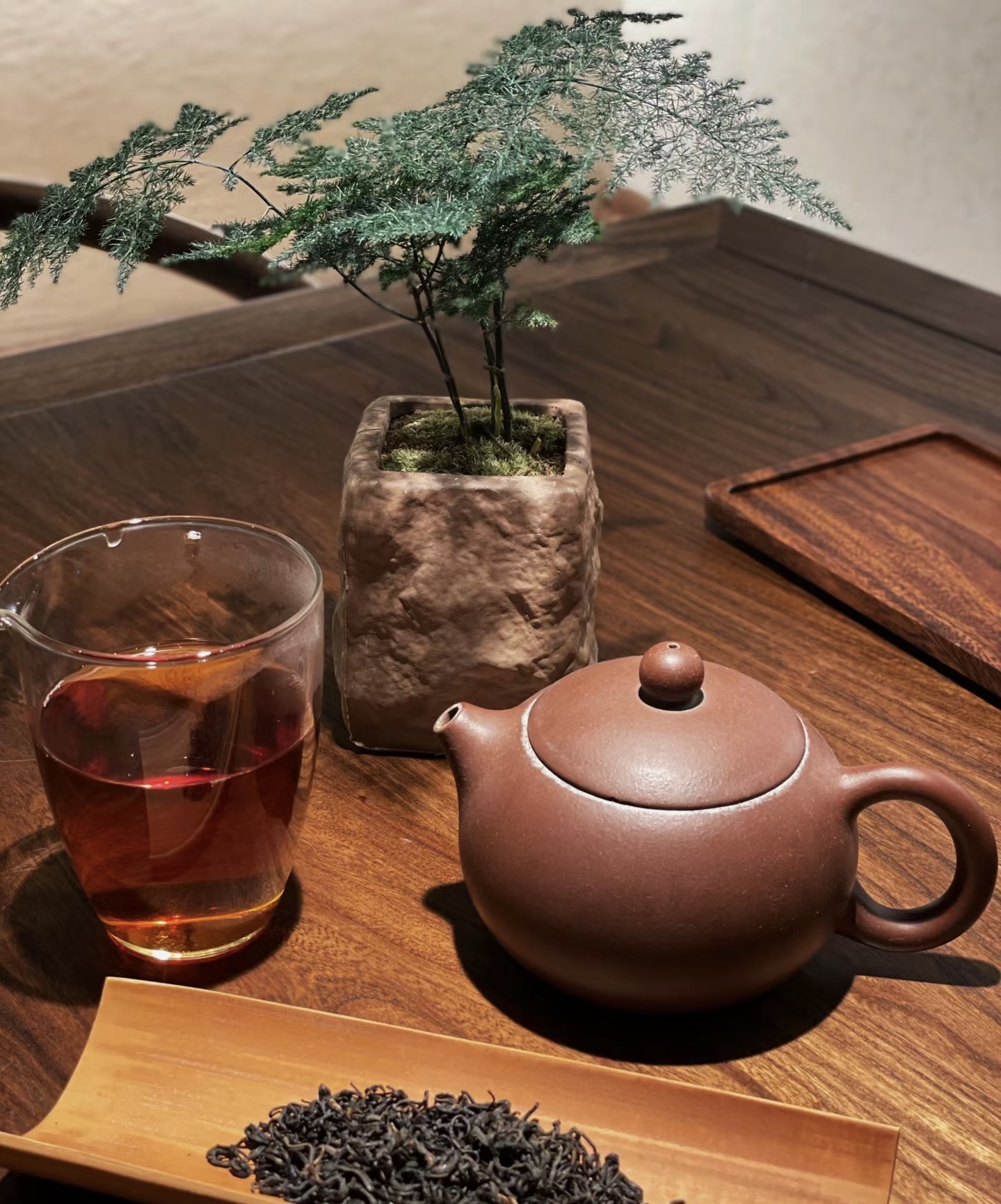 在繁忙的生活中，给自己一刻的宁静，品味这 配图1