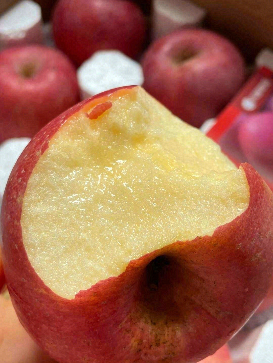这是一款离太阳🔆很近 离城市很远的苹果🍎 配图1