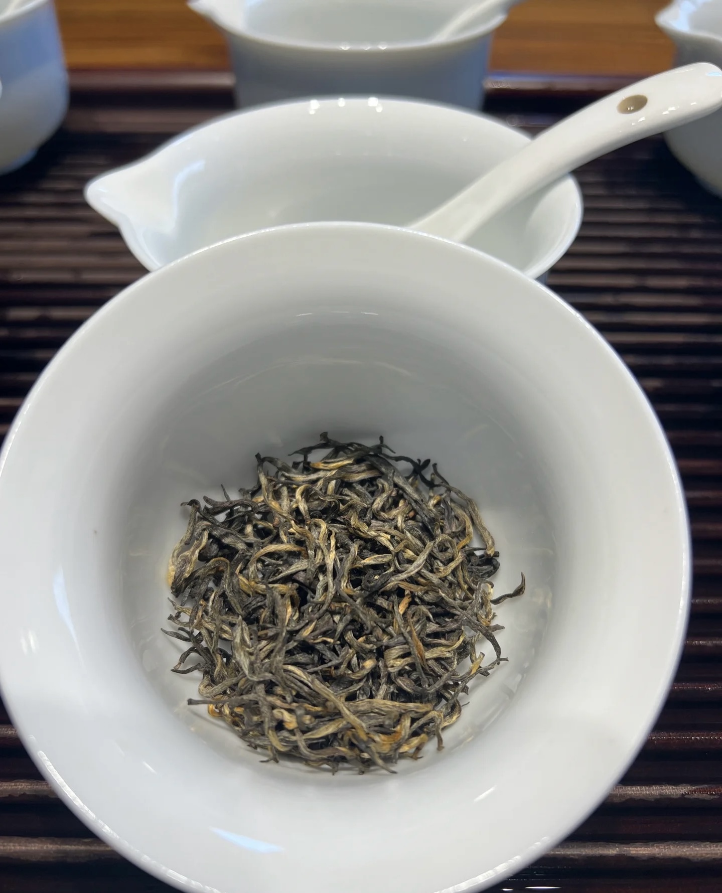 金骏眉属于红茶 是经过全发酵的茶叶～适合 配图2