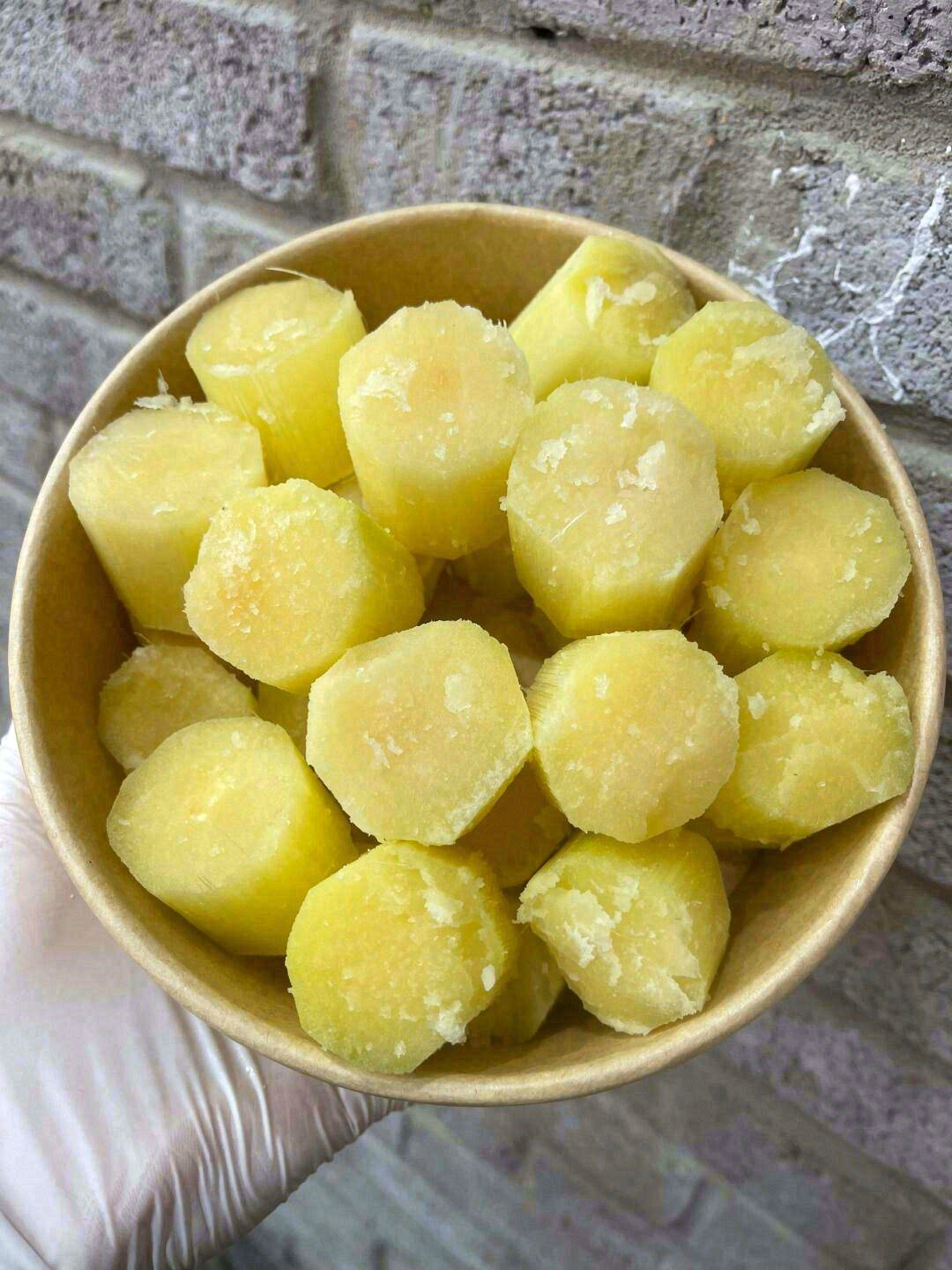 吃货心爆棚！嗝?～😝 超甜的甘蔗，水分超 配图1
