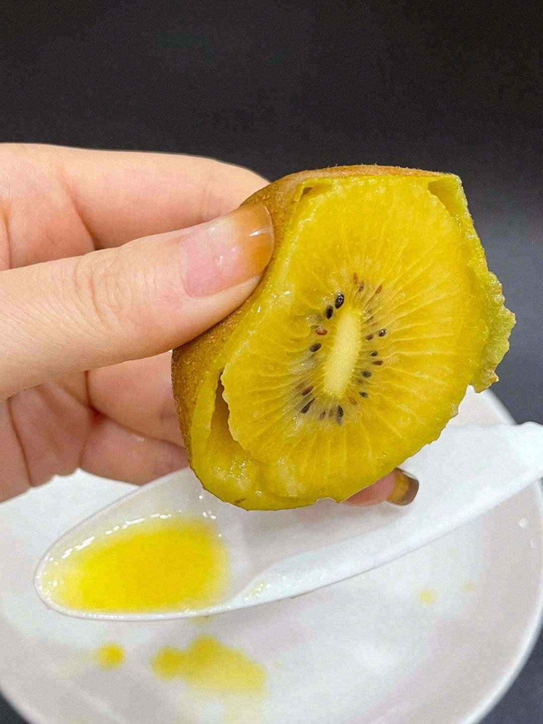 金艳猕猴桃🥝甜中浅带微酸，浓郁的果香，果 配图1