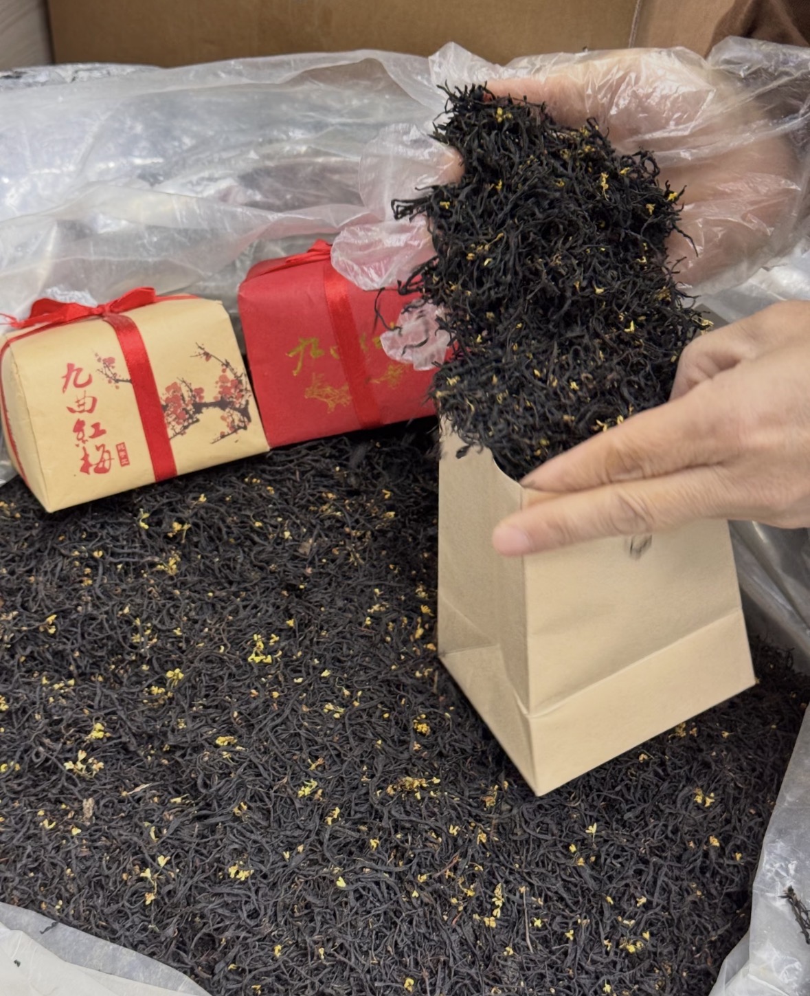 三月好礼，一盏红梅。蜜香清甜，老少皆宜， 配图2