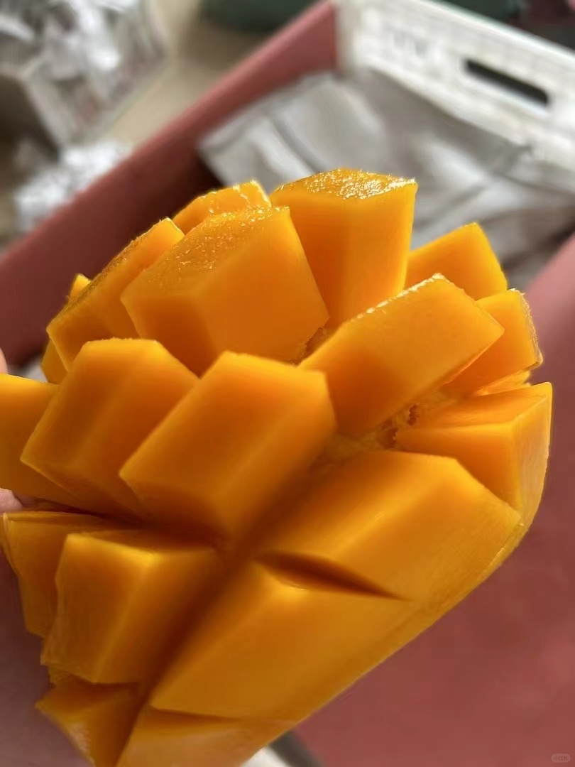 🍍【每天都要甜一点点‼️】 水果多汁，健康又治愈✨ 今天的小 配图6