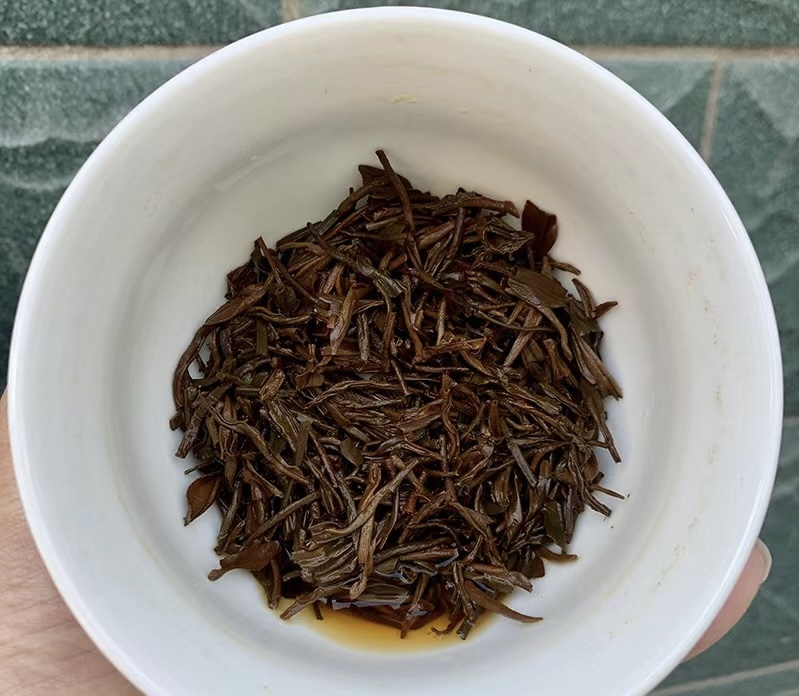 茶香四溢，韵味悠长。精选上等茶叶，经匠人 配图3