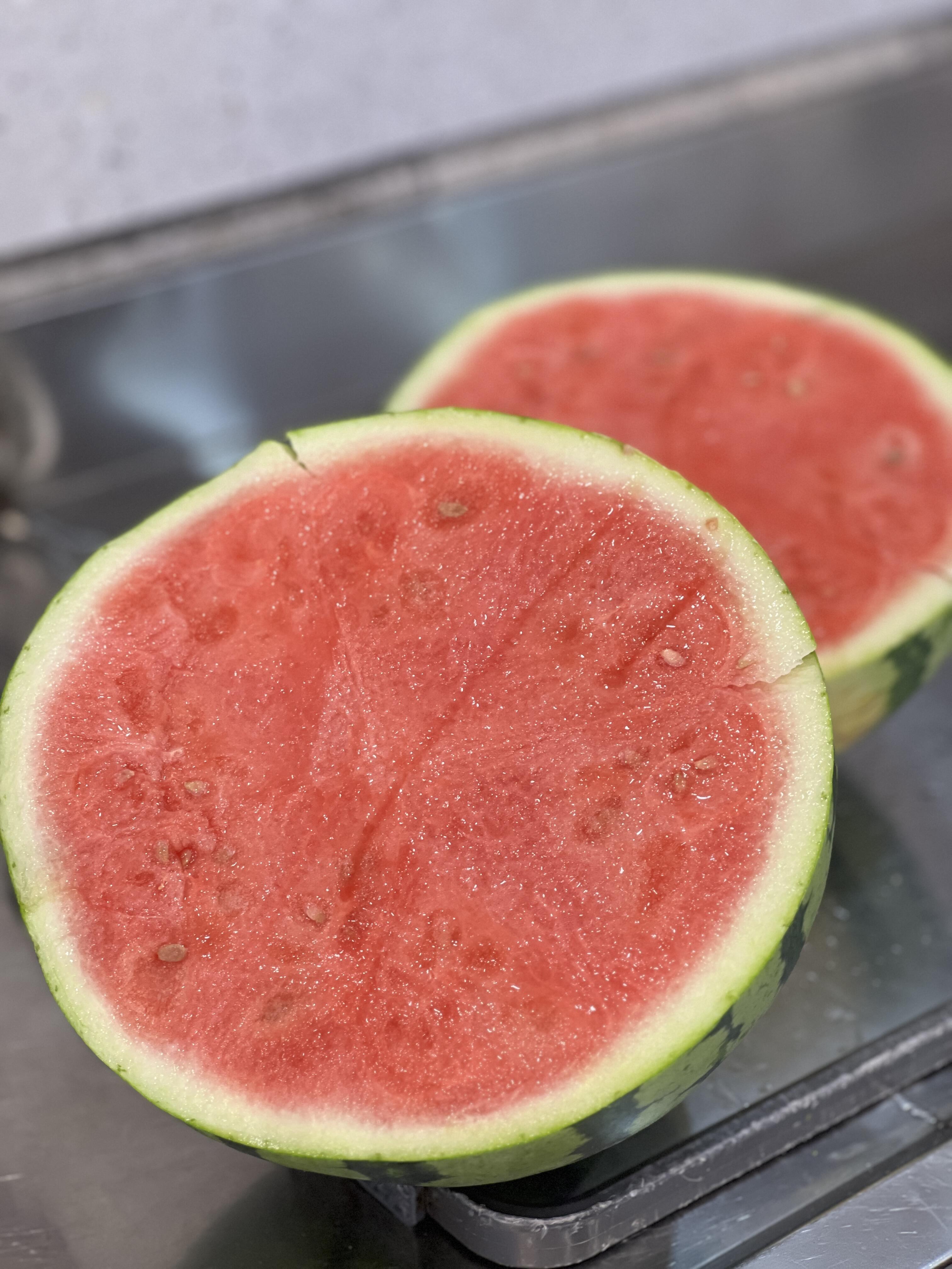 🍉麒麟西瓜必须安排‼️ 一刀切下去就是水 配图2