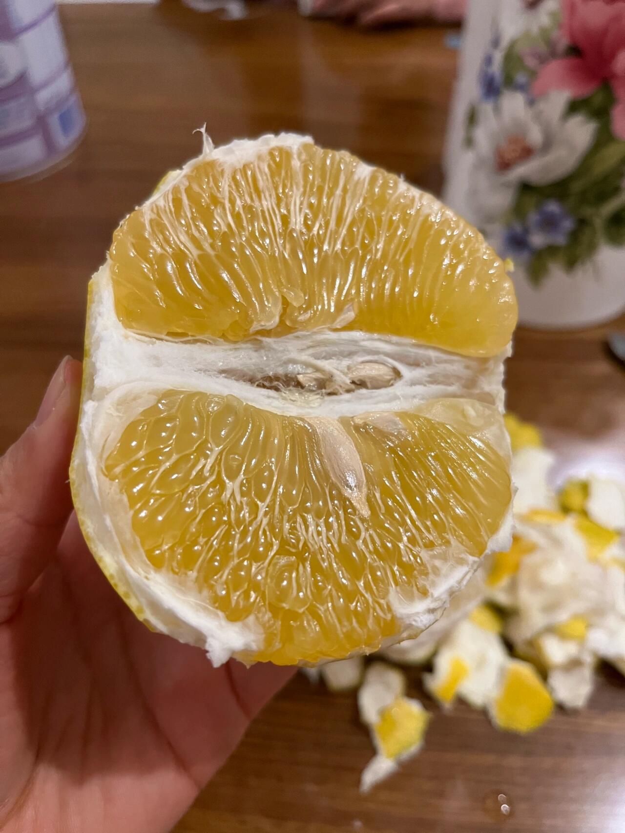 🍊葡萄柚可以说是柚子中的王者👑 维C每百 配图1