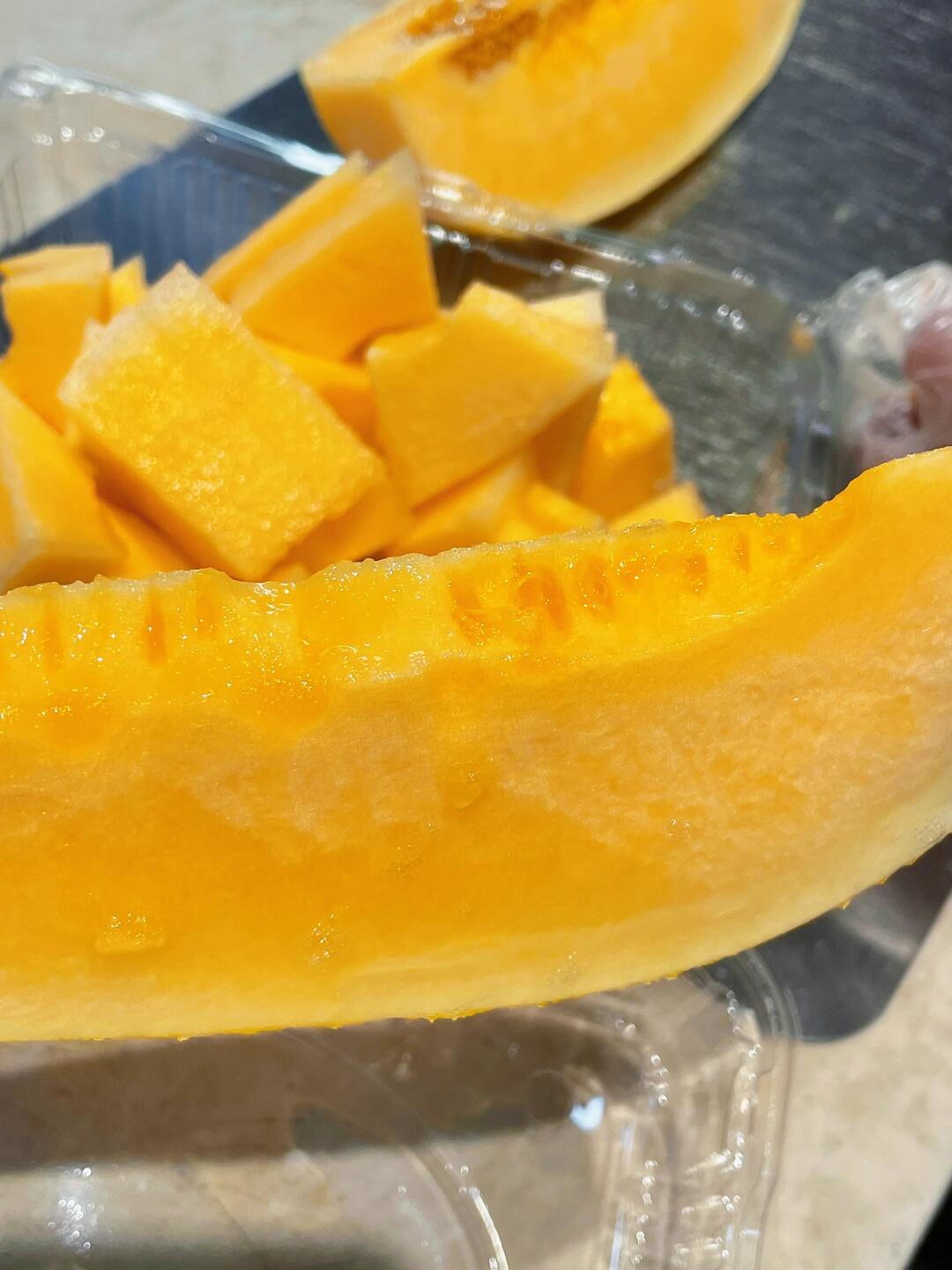 今日新品#黄金哈密瓜🍈 果香浓郁 脆口蜜 配图1