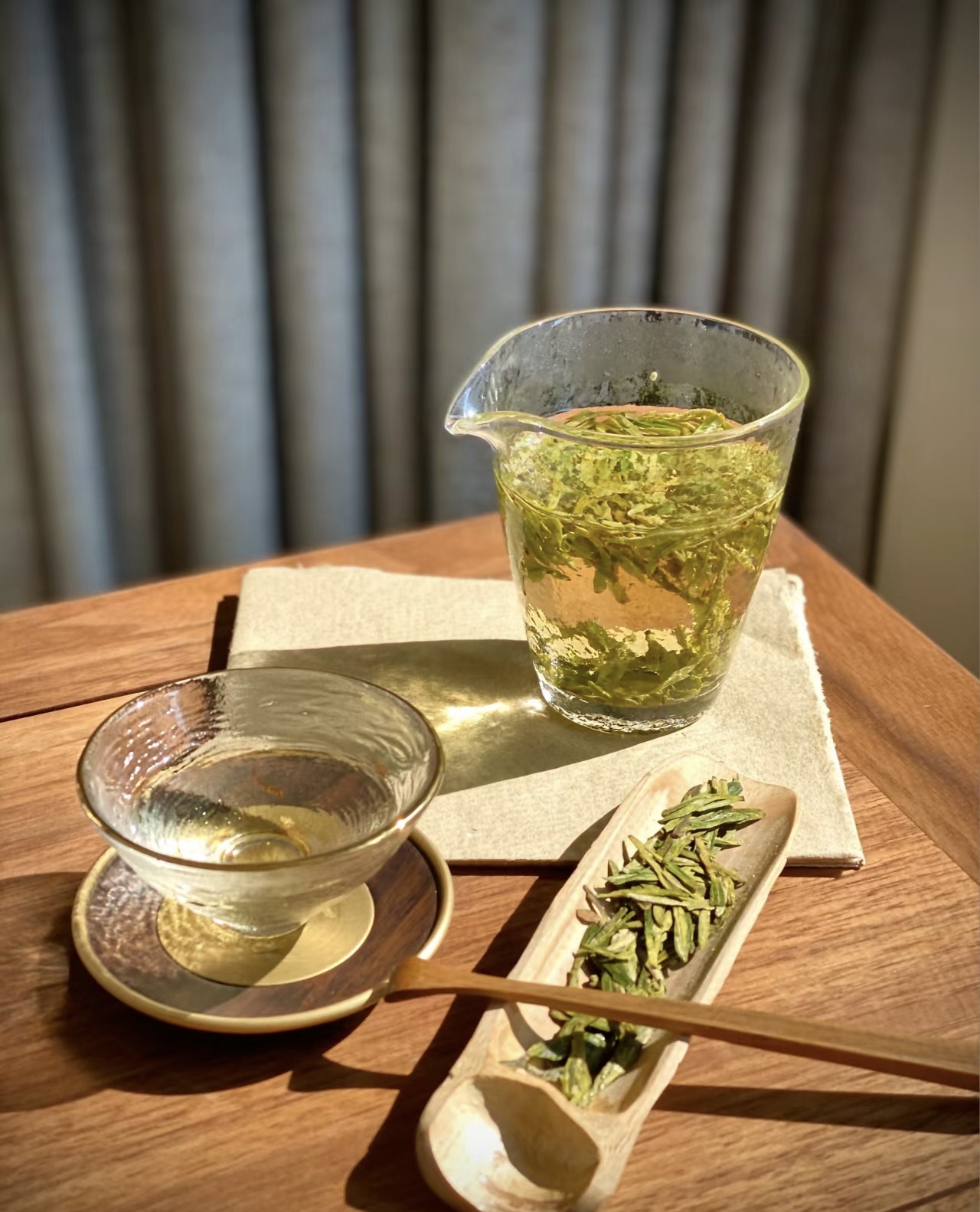 明前龙井，在生长之前藏冬了数月，而到这时 配图3