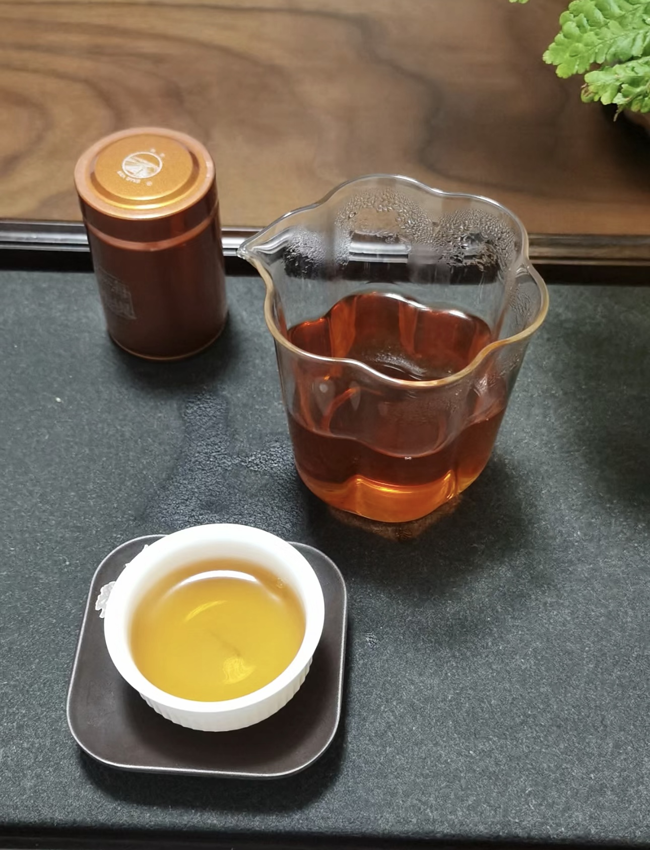 茶语悠悠，韵味无穷。我们的茶叶，历经岁月 配图1