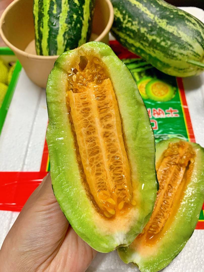 幸福💖其实很简单 抱一颗💦冰凉的甜瓜，追 配图3