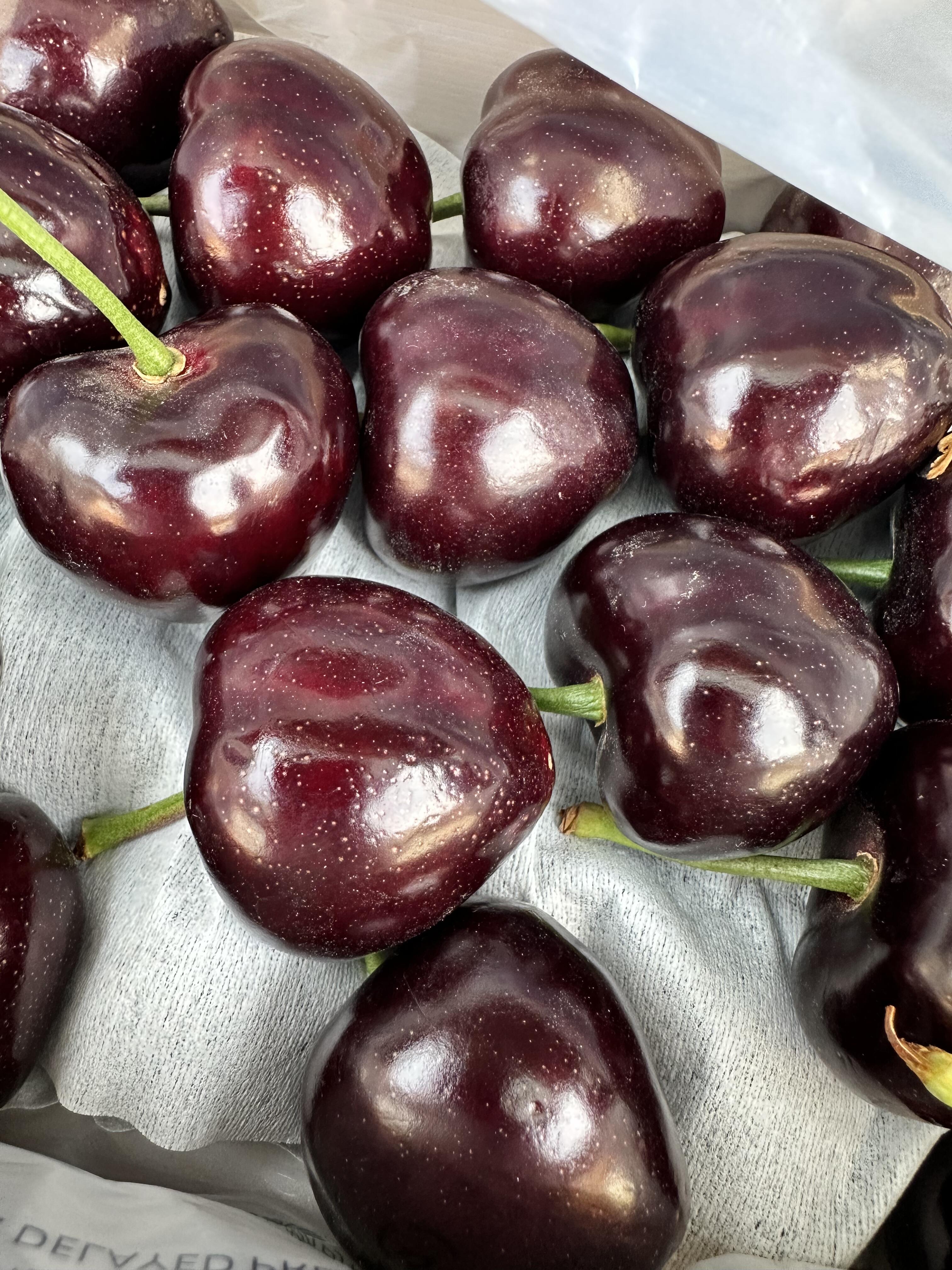 🍒俄八樱桃甜蜜上线！ 颗粒饱满Q弹，一口 配图2