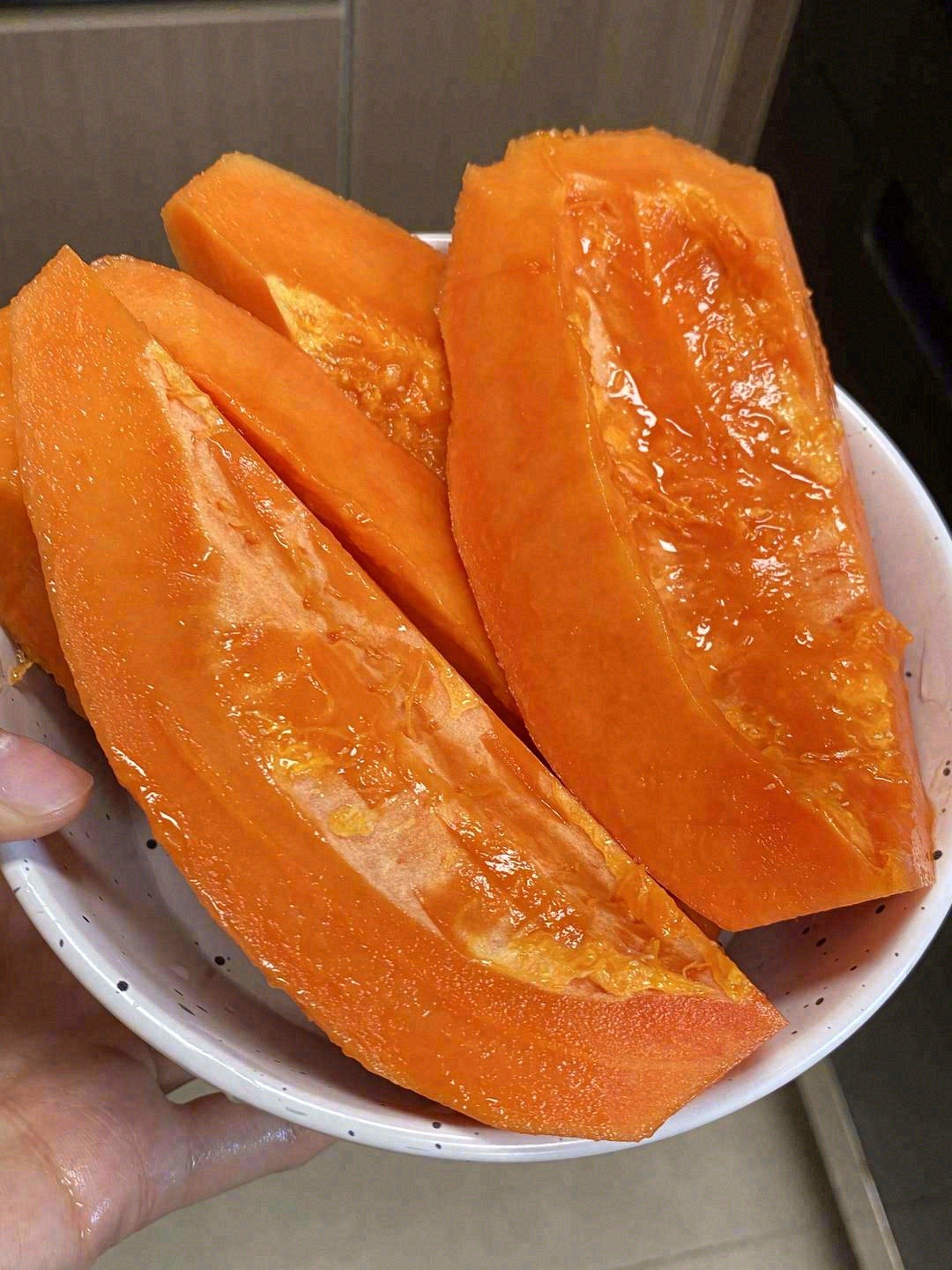 犹如一碗木瓜冰淇淋🍦，肉质滑嫩细腻☁，  配图2